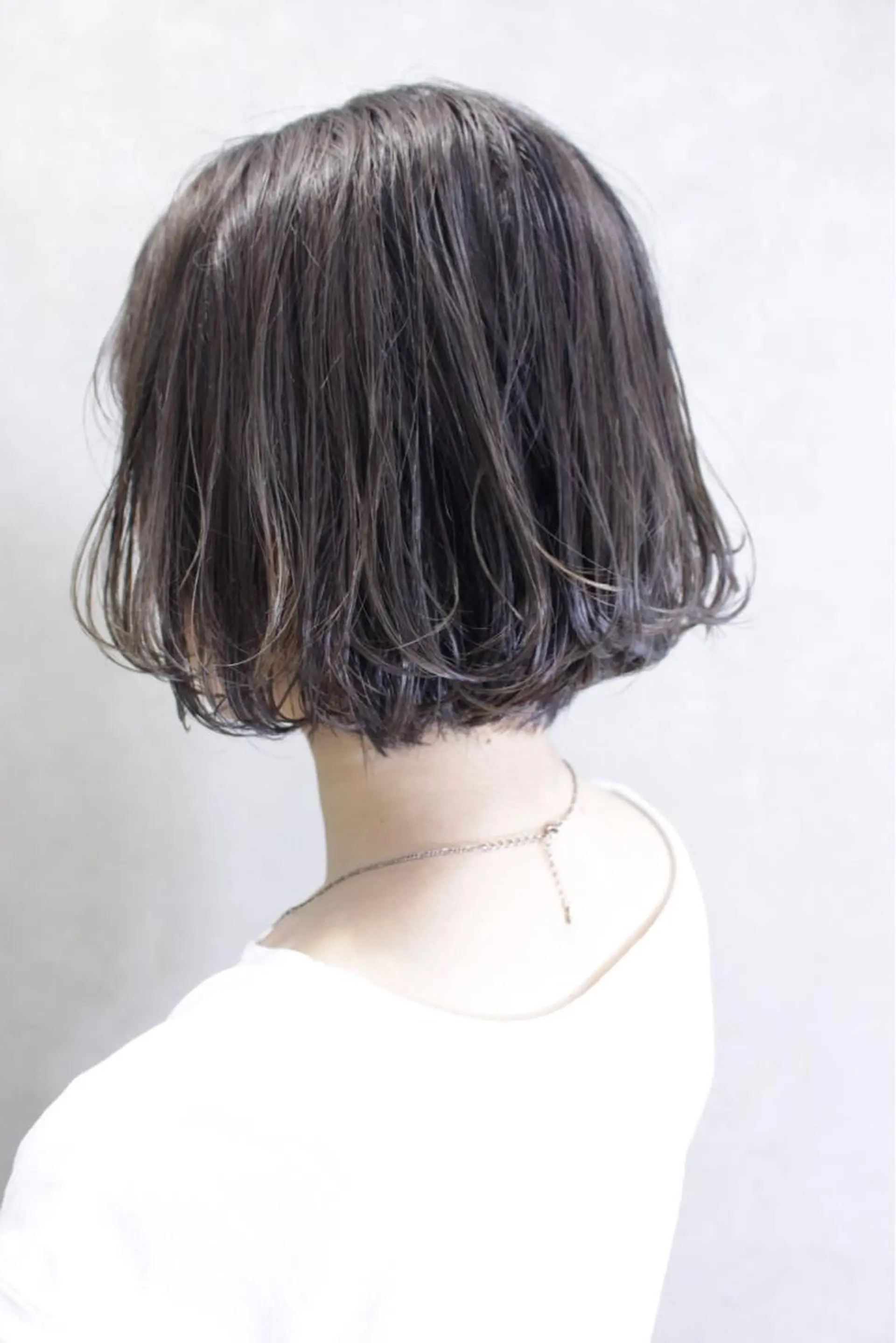 ショート アッシュ ハイライト ヘアカラー トリートメント lani 天神大名/ブリーチのヘアスタイル