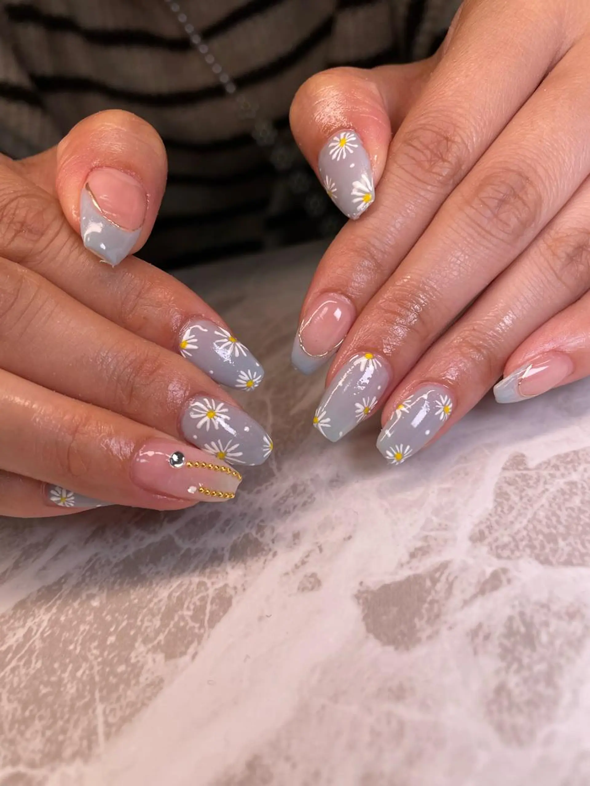 ネイル ハンドネイル YOUTH nails waxing所属・YOUTH natsumiのネイルデザイン