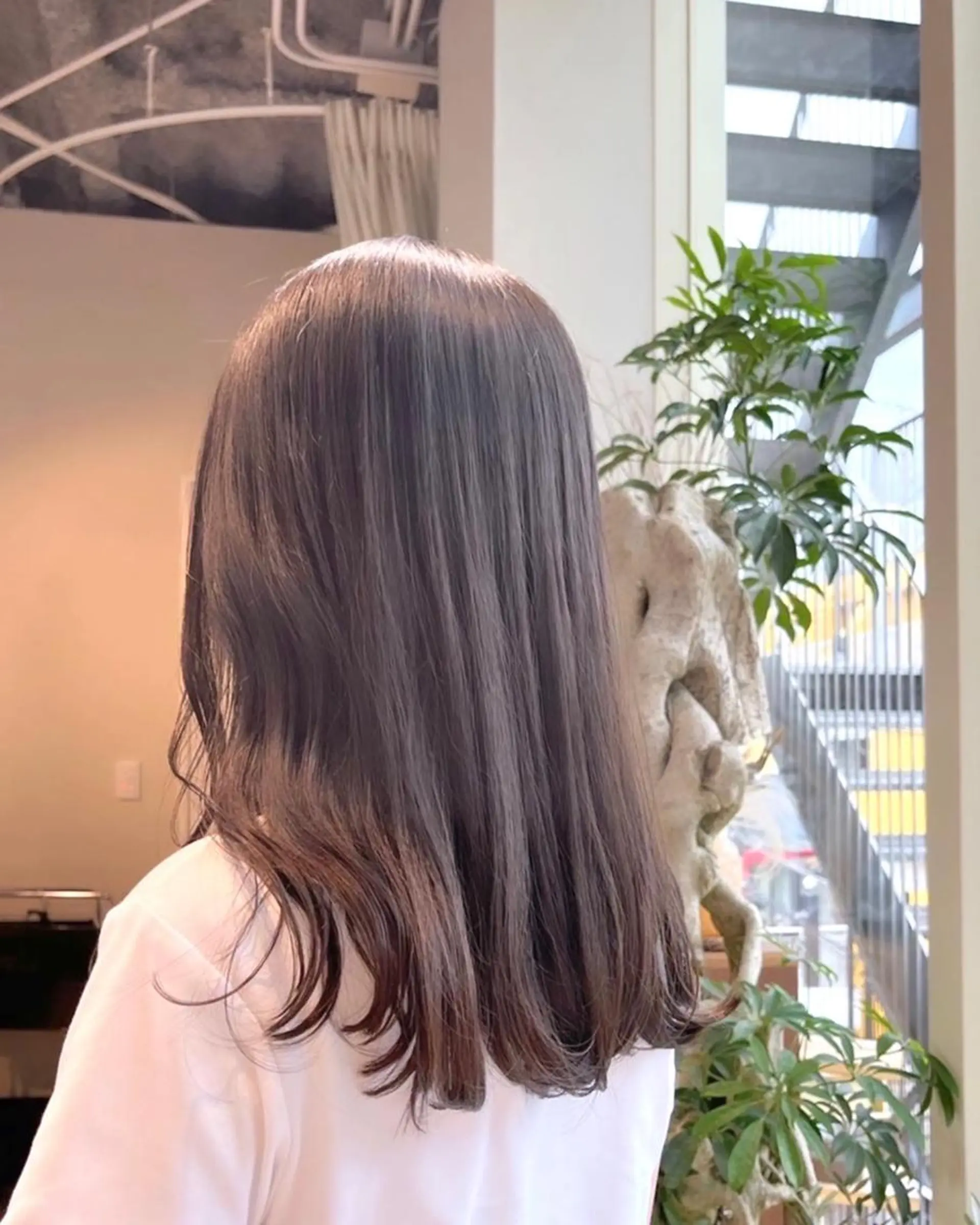 セミロング カラー パーマ ネイル マツエク・マツパ アイブロウ yelm ［official］のヘアスタイル