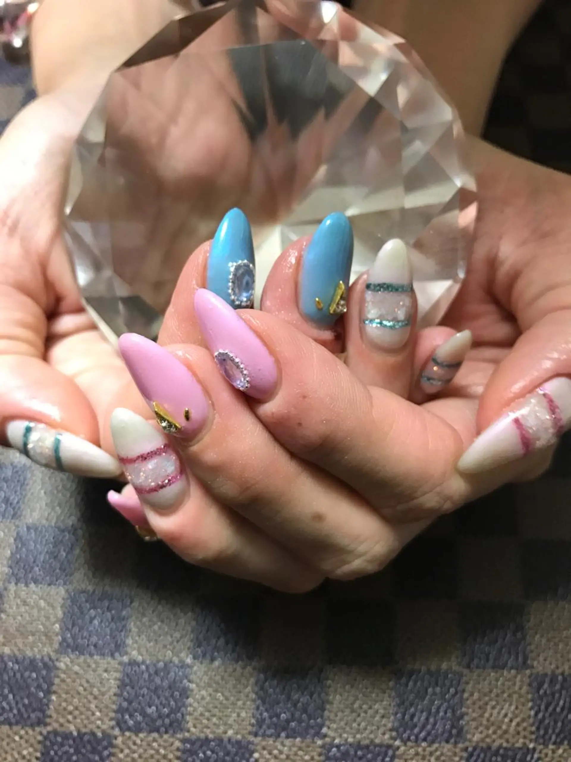 ネイル みんなの店所属・仲谷 つかさのエステ・リラクイメージ