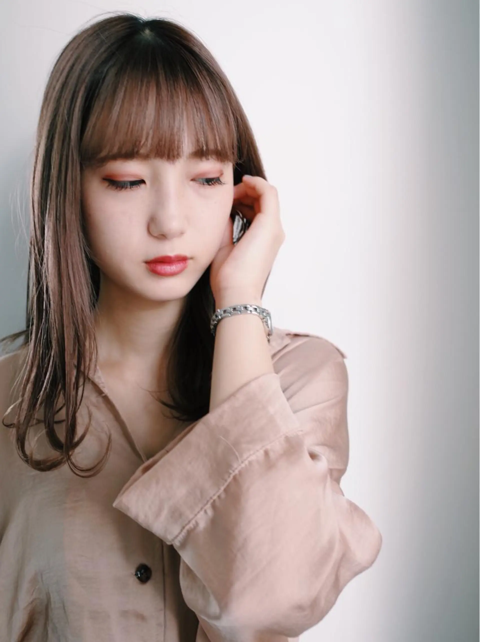 ミディアム カラー ウルフ、ボブ美容師 今井のヘアスタイル