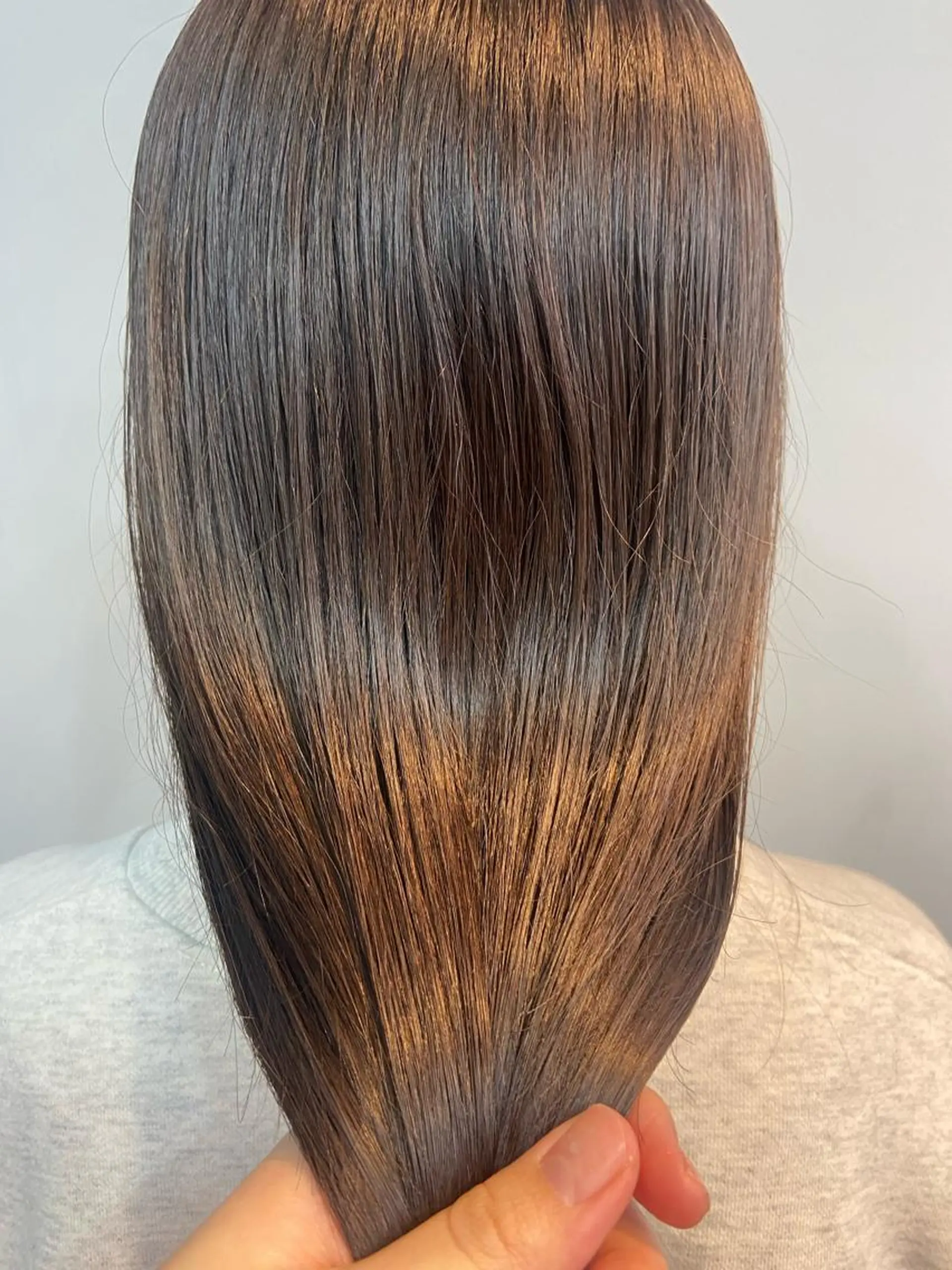 ロング カラー natsumi / N°ariaのヘアスタイル