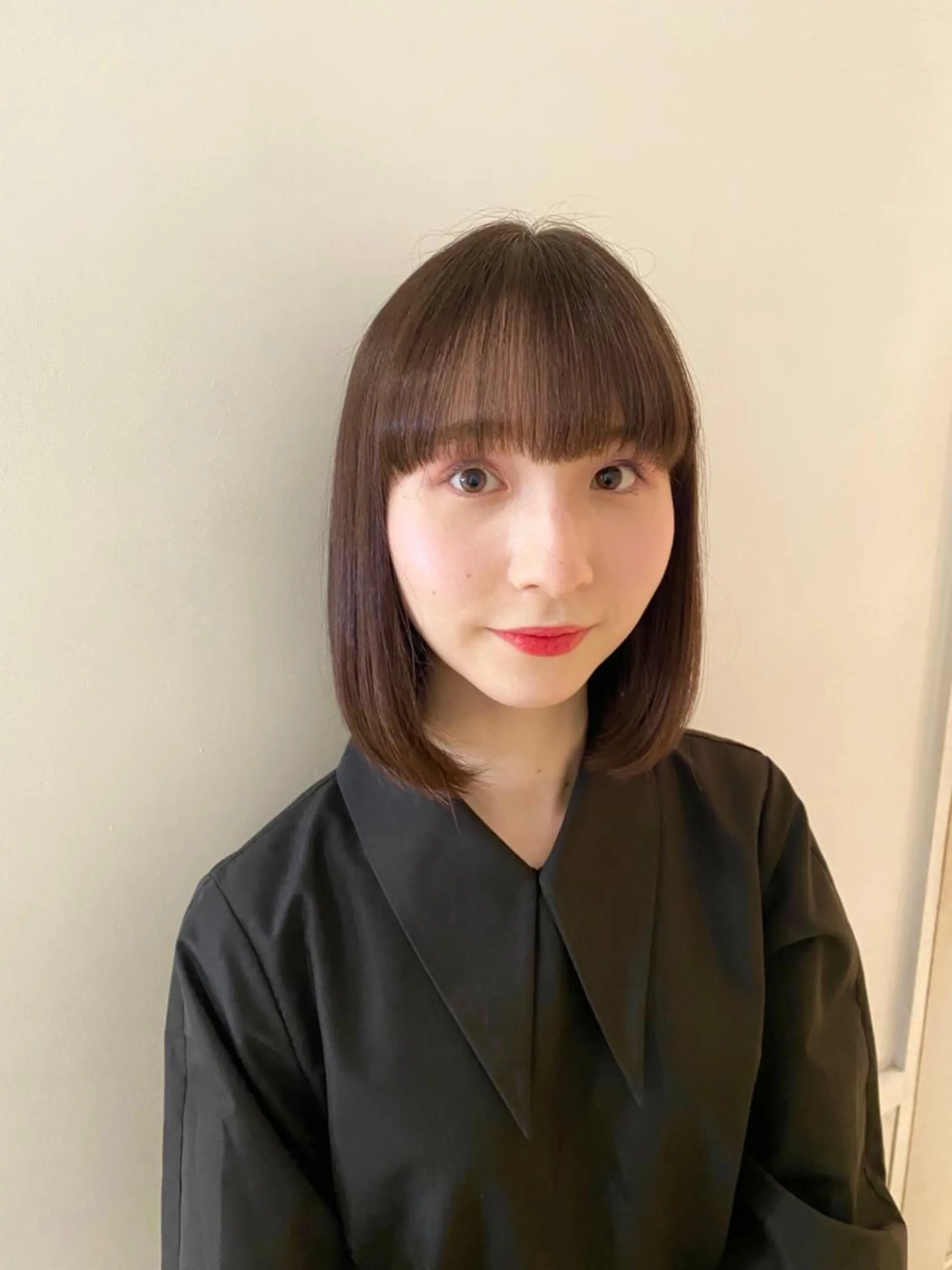 ミディアム カラー カット 大人透けカラー 🌼小林杏夏🌼のヘアスタイル