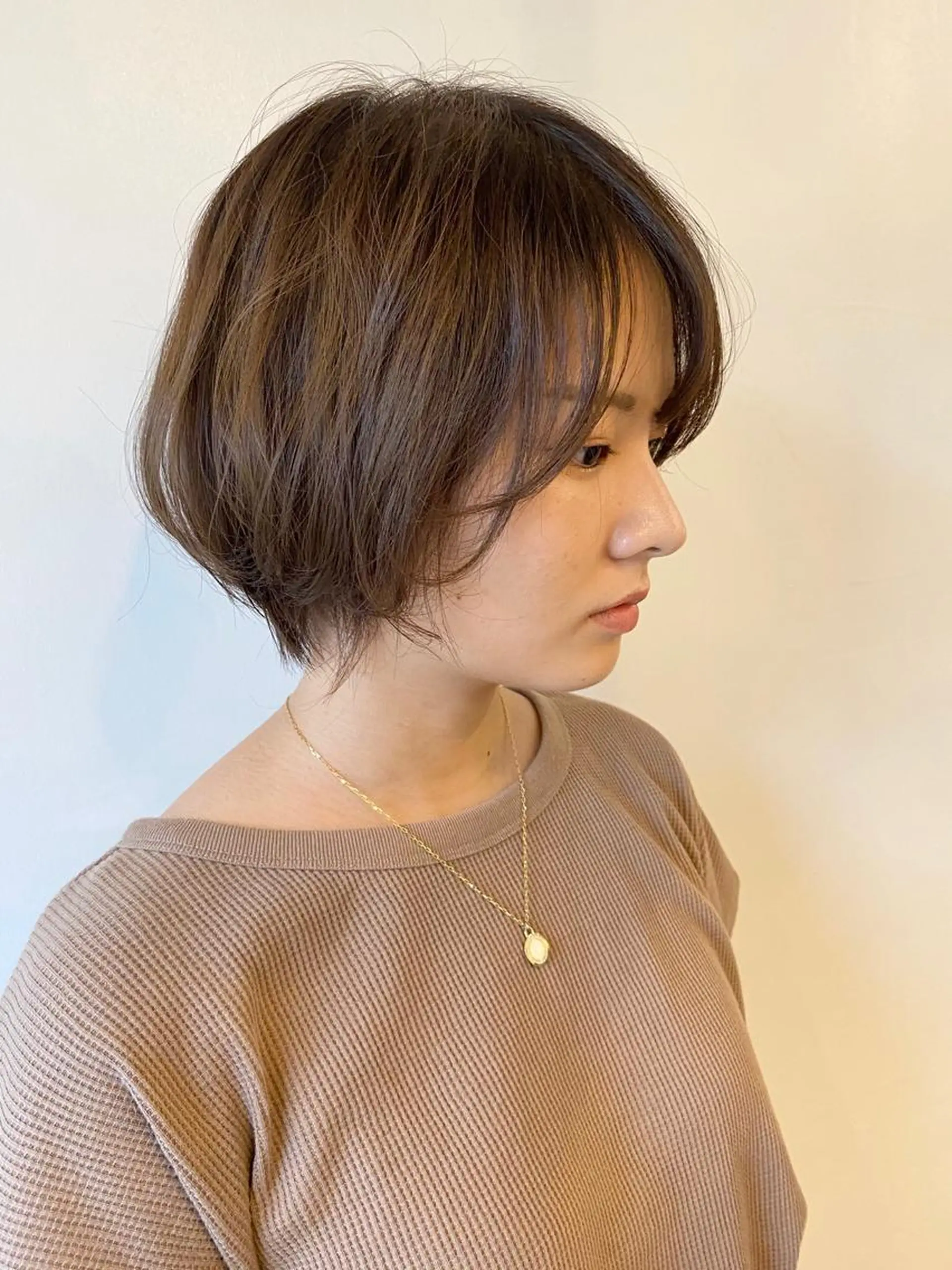 ショート カラー 安藤 佑衣のヘアスタイル