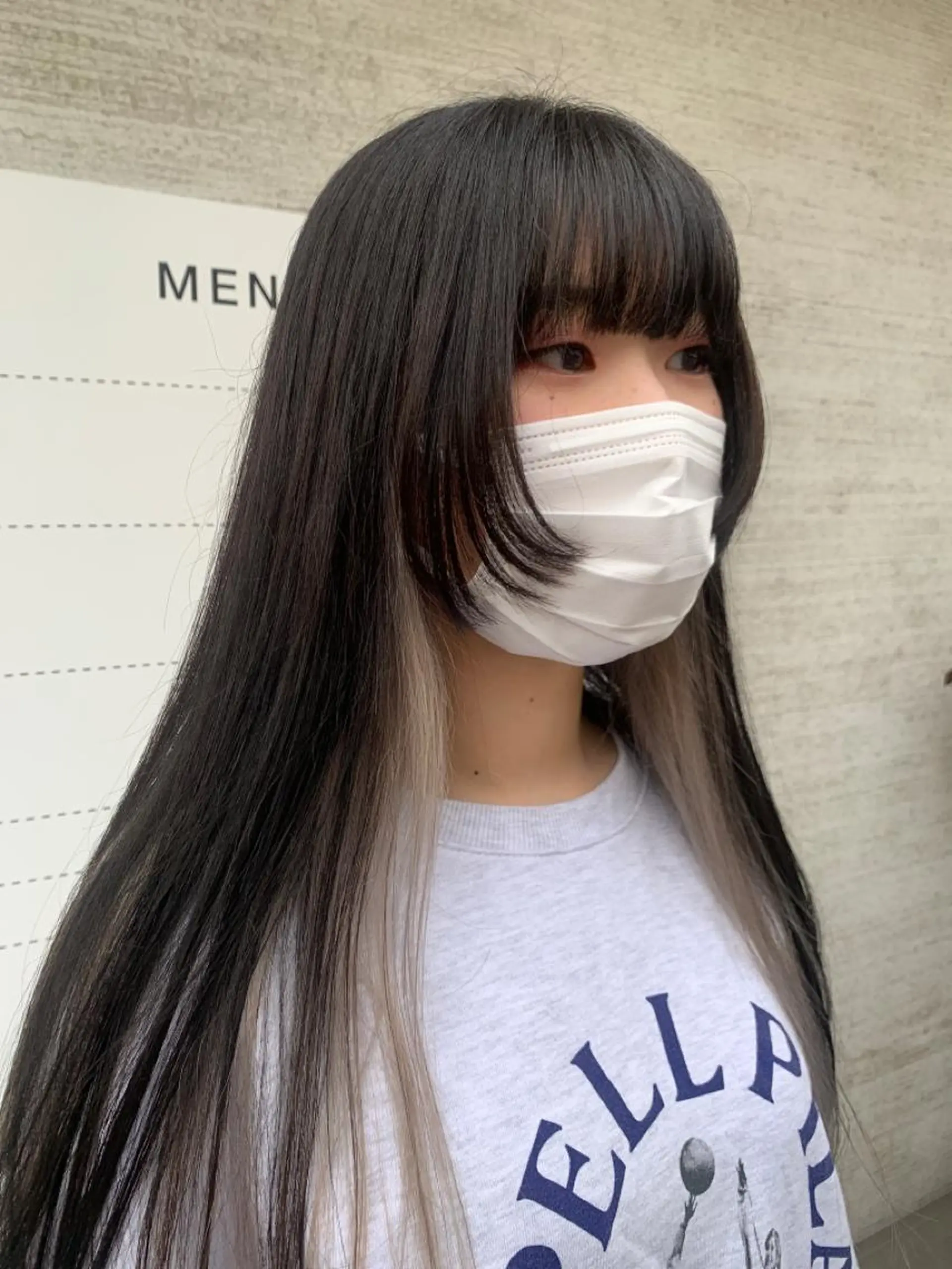 カラー ベージュカラー ホワイトベージュ ヘアカラー RIO .のヘアスタイル
