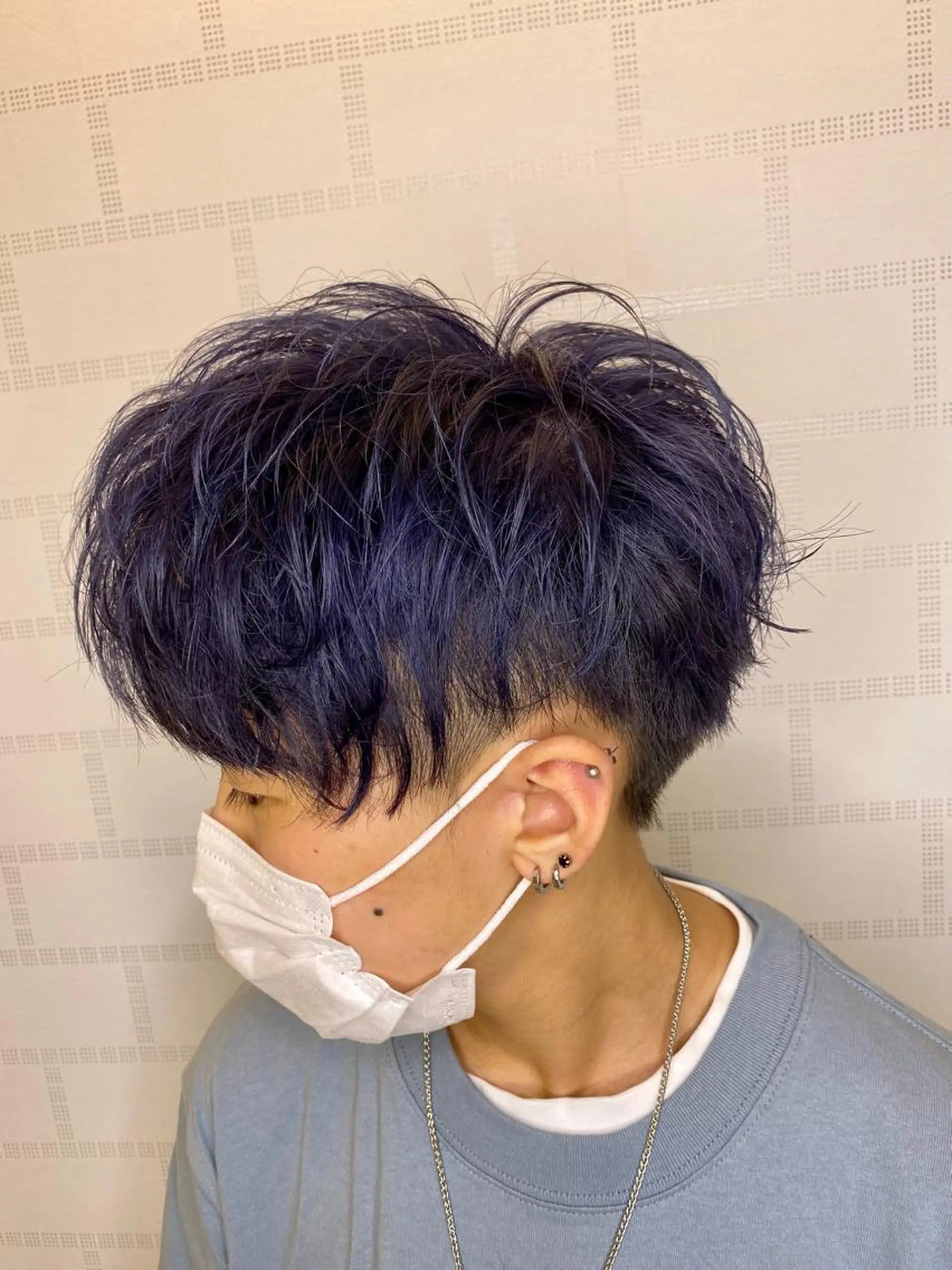 ショート カラー メンズ メンズブリーチ ブリーチ ブルーカラー イルミナカラー 塩谷黎✨ブリーチ無W カラーメンズパーマ✨のヘアスタイル