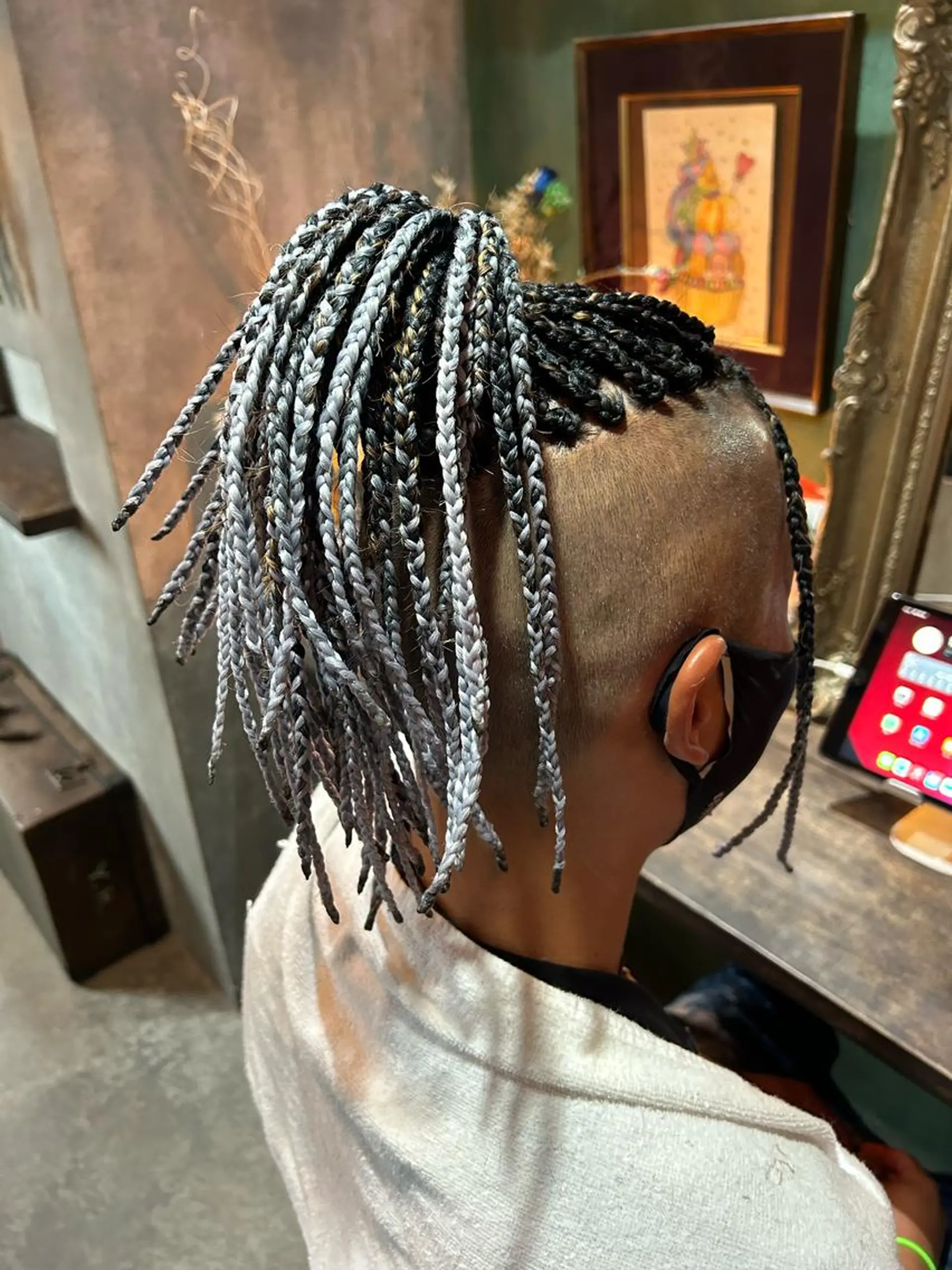 メンズ エクステ 西村 真実子のヘアスタイル