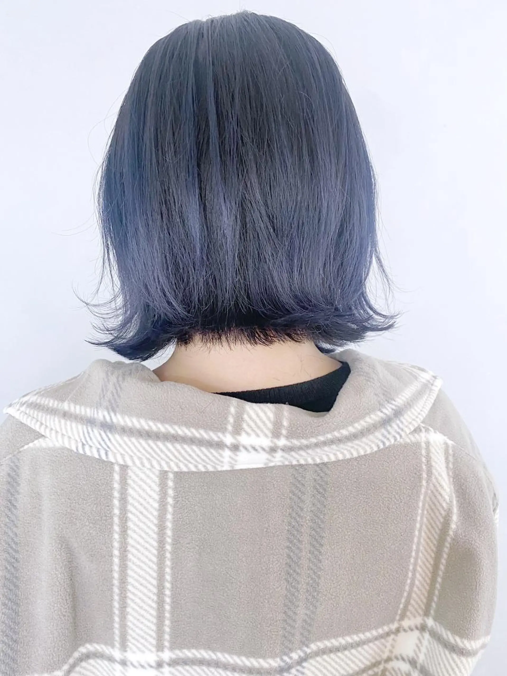 ミディアム カラー ブルーカラー ネイビーカラー ITbyALBUM 浦和店のヘアスタイル