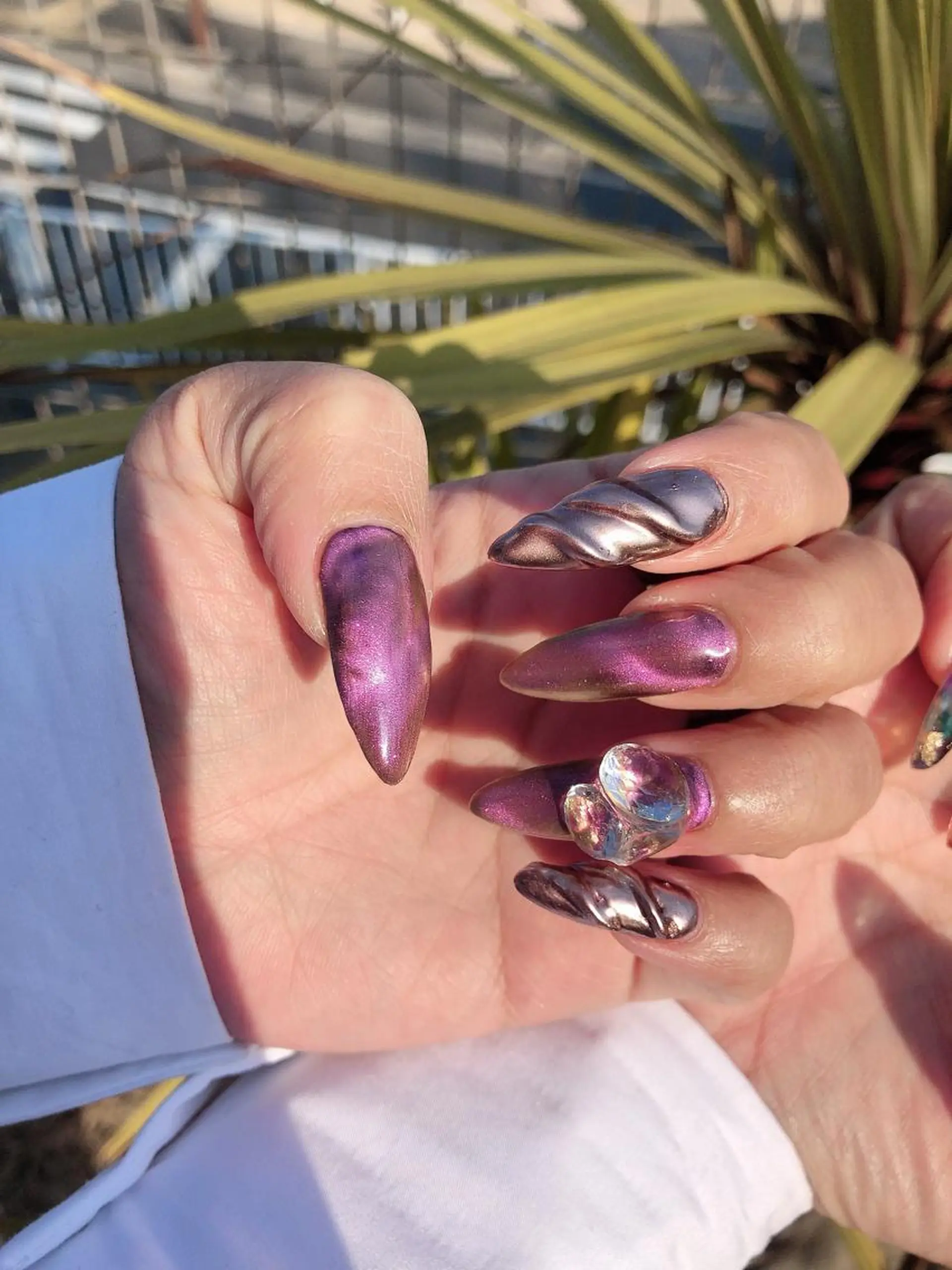 ネイル マグネットネイル ミラーネイル YAS 青柳 安代のネイルデザイン