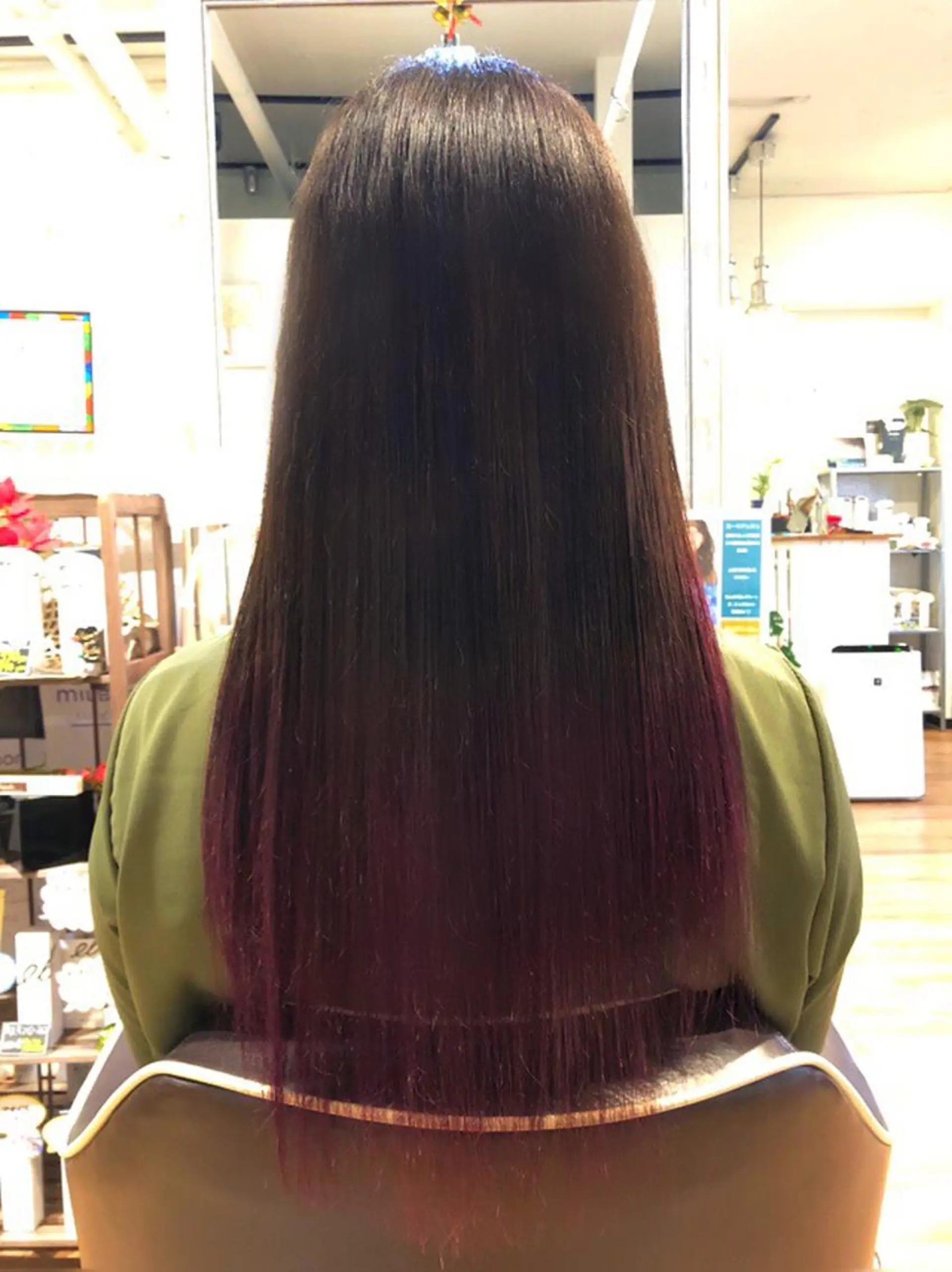 ロング カラー 青野 文香のヘアスタイル
