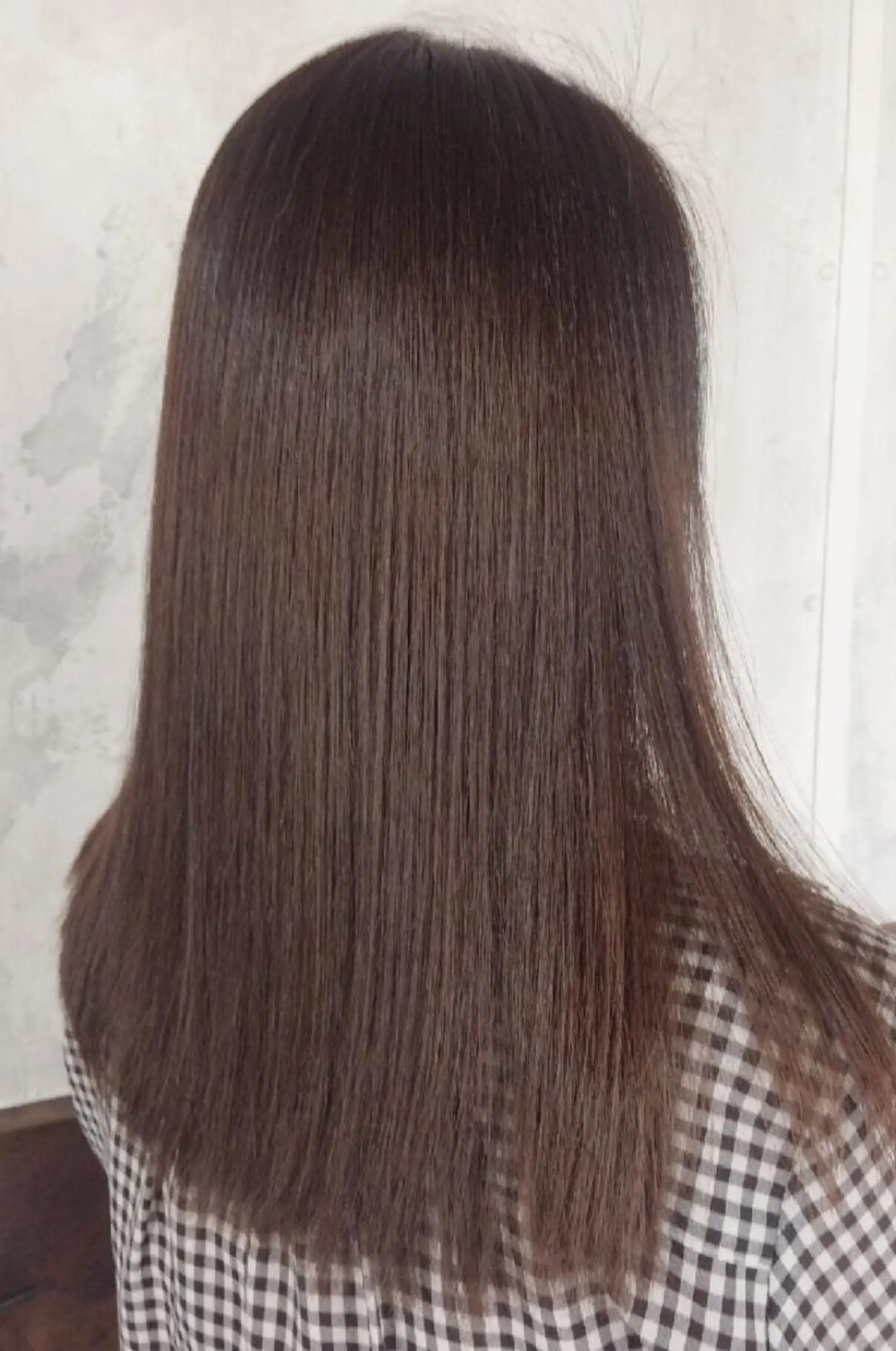 セミロング パーマ 縮毛矯正 ストレートパーマ Laissez Deuxのヘアスタイル