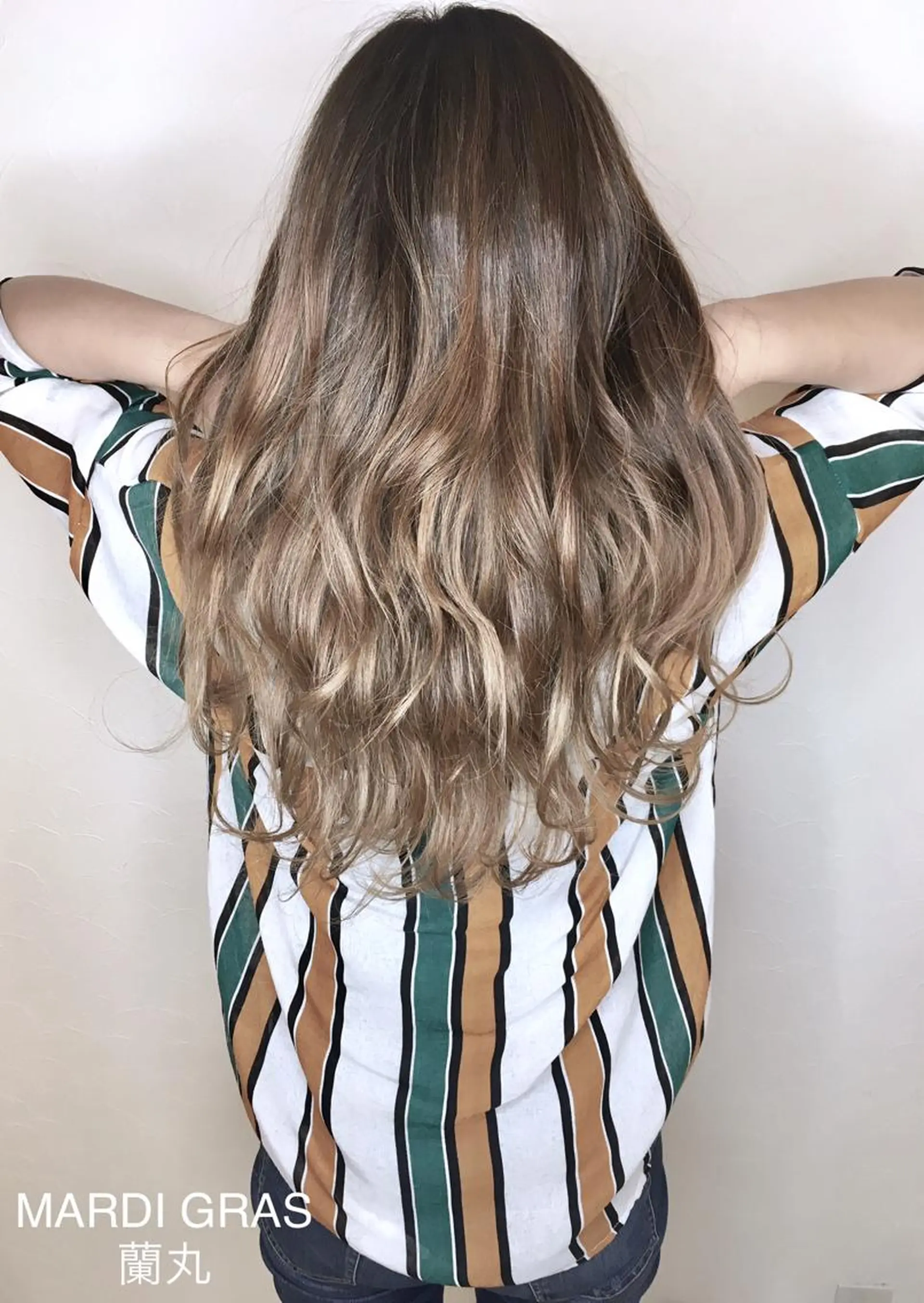 セミロング カラー カット ヘアカラー トリートメント MARDI GRAS 蘭丸のヘアスタイル