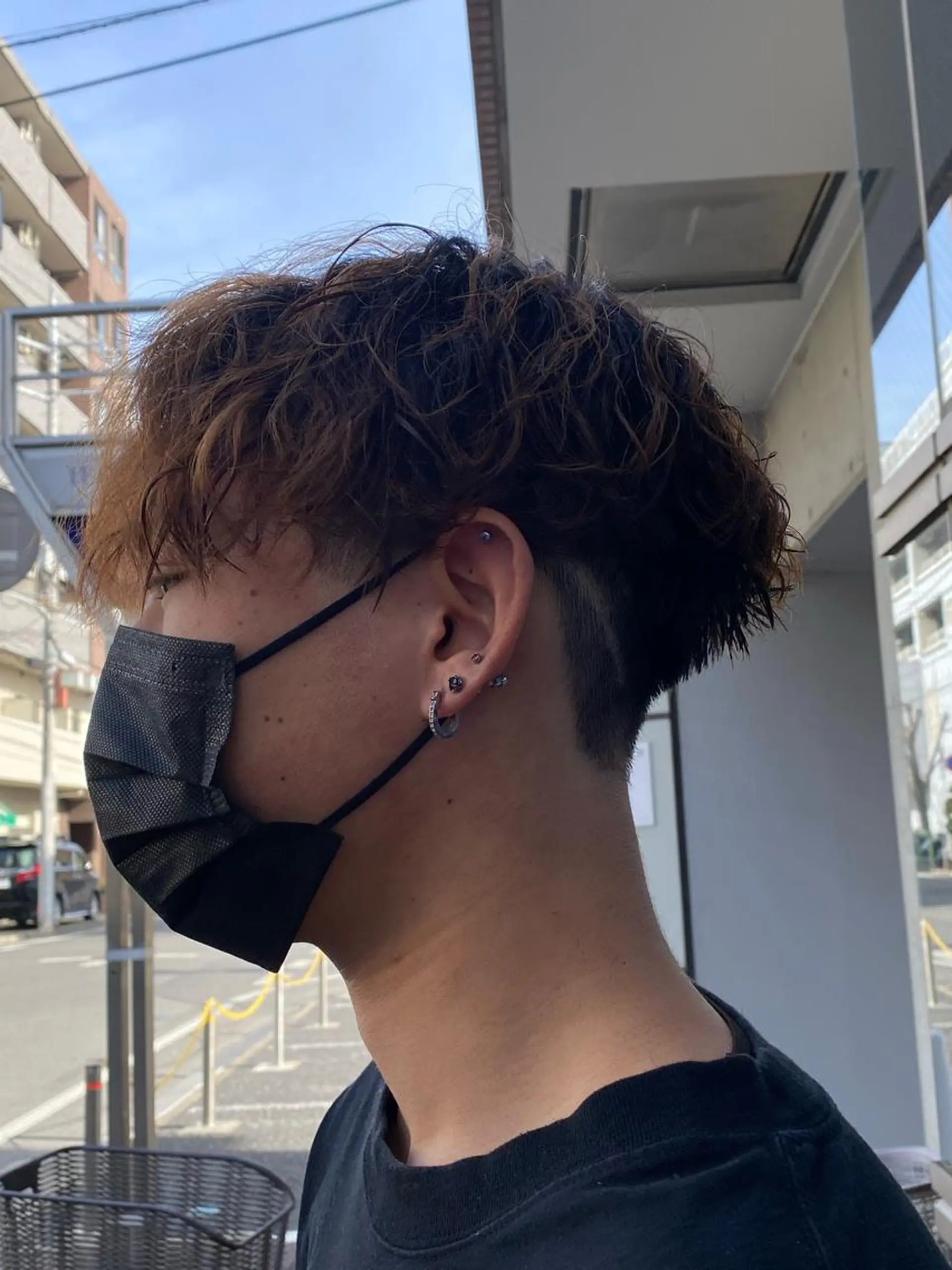 ショート パーマ メンズ メンズパーマ ツイストスパイラルパーマ スパイラルパーマ sora所属・廣瀬 瞳のヘアスタイル
