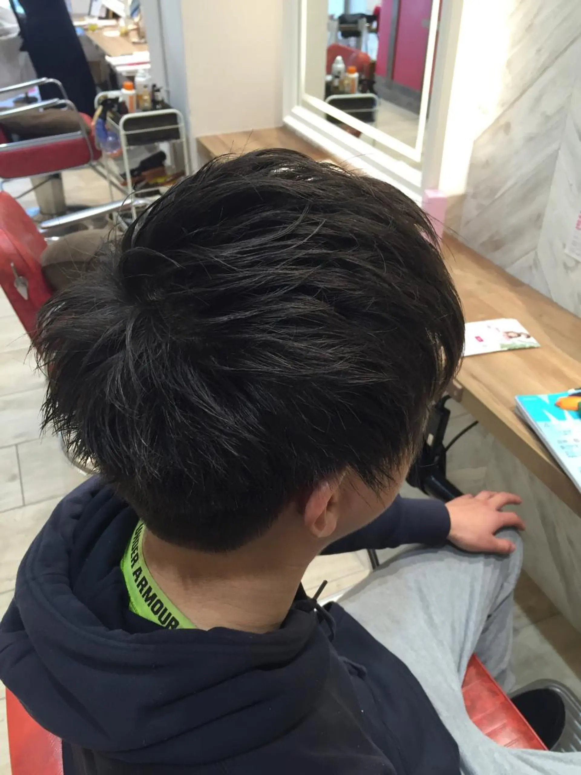 ショート メンズ 吉岡 三四朗のヘアスタイル