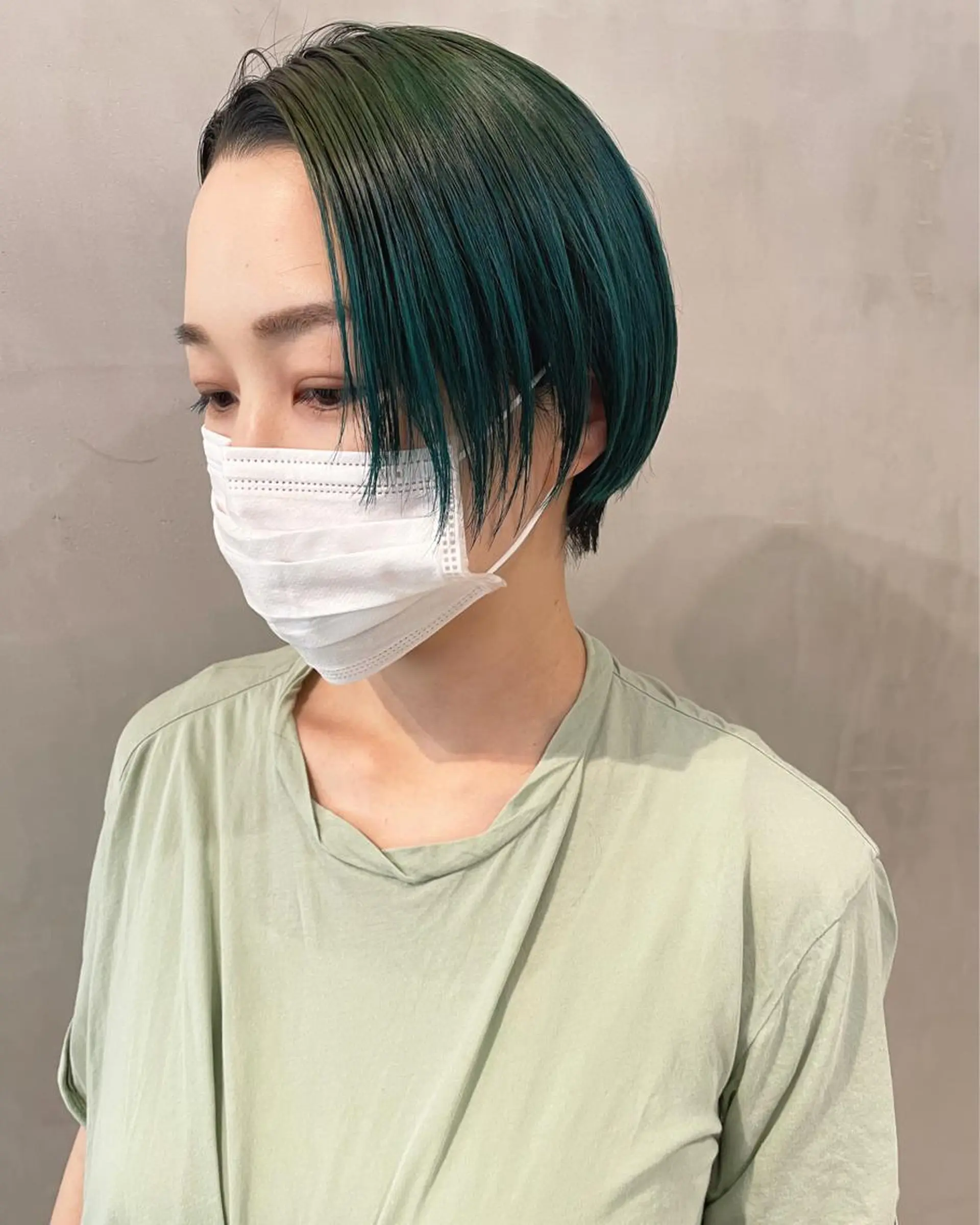 ショート カラー カット ヘアカラー トリートメント 優 作のヘアスタイル