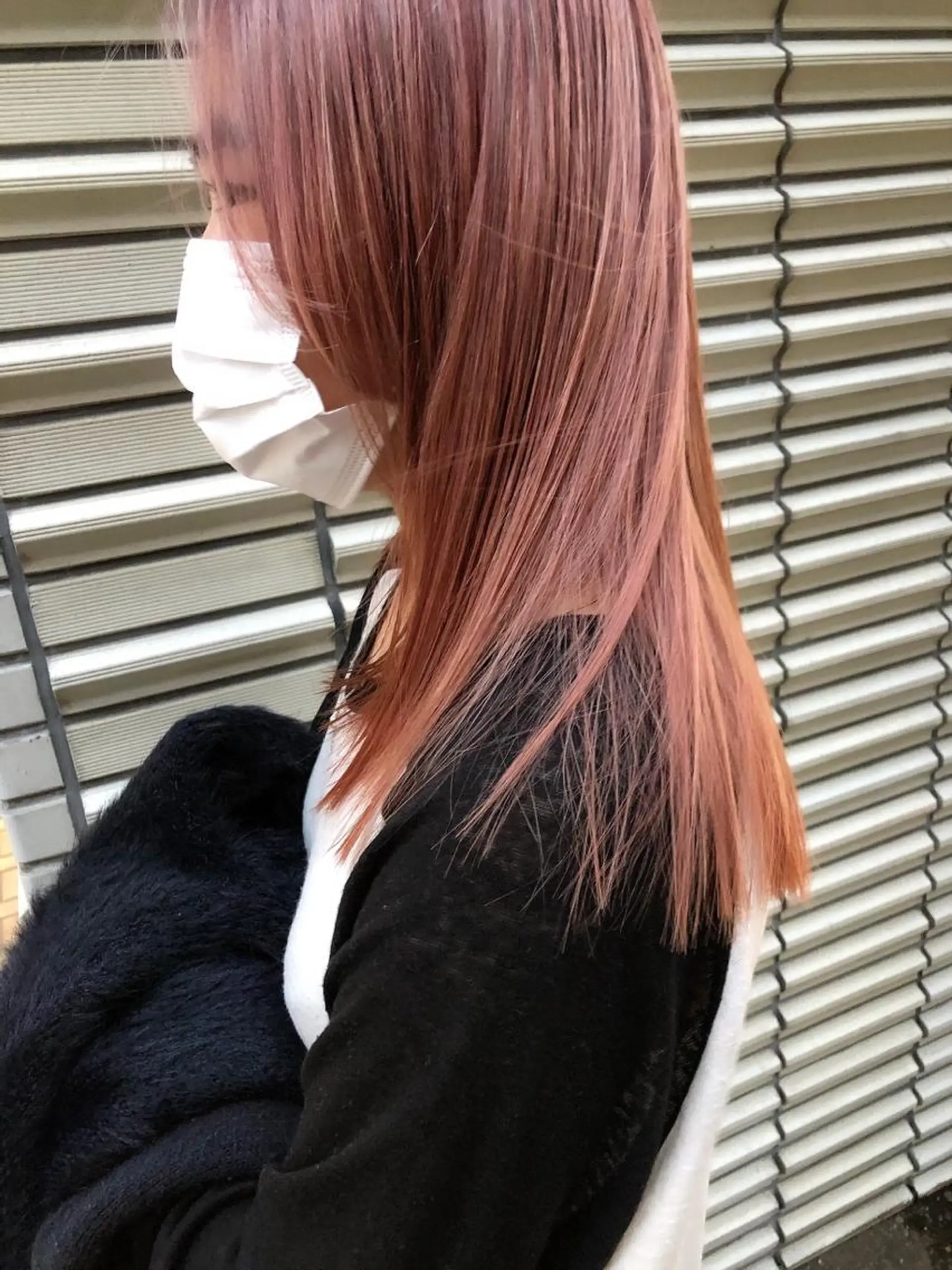 ロング カラー ベージュカラー ブリーチ ピンクカラー ピンクベージュ ヘアカラー 中澤 美緒のヘアスタイル