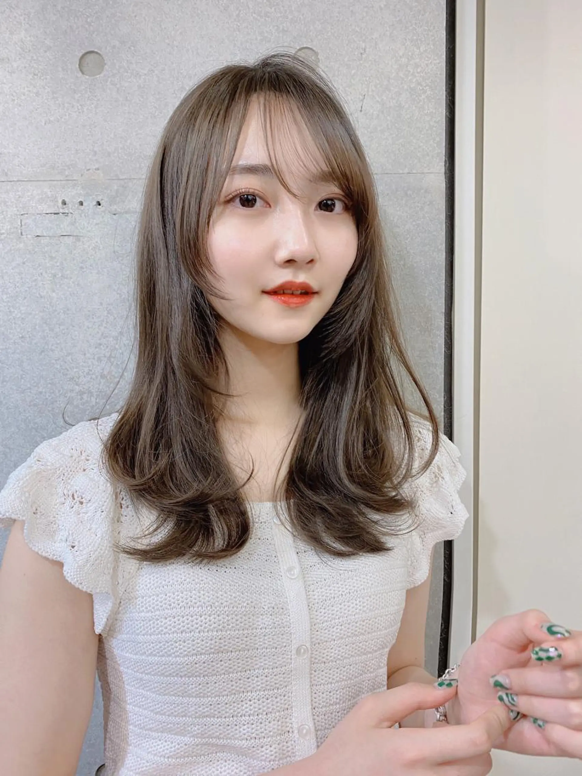 セミロング 似合わせレイヤー 🇰🇷荒木洋文のヘアスタイル