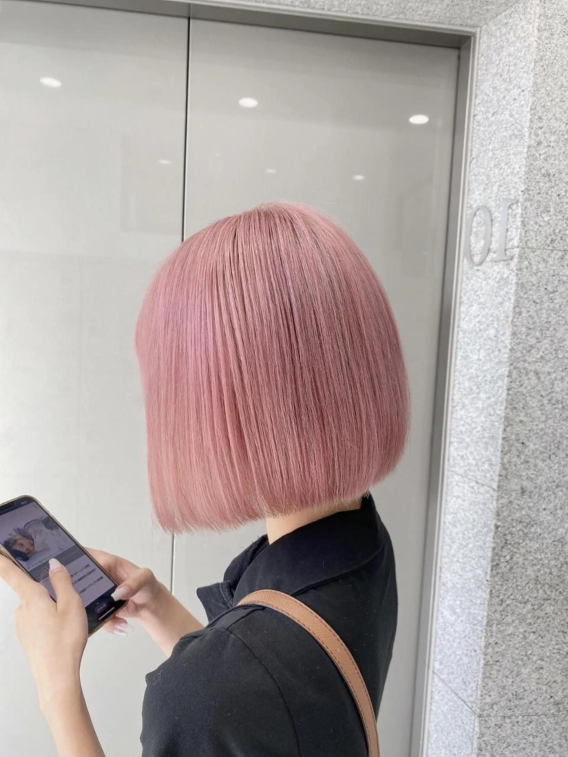 カラー 透明感ブラウン✖️ ボブ🤎ホウトのヘアスタイル