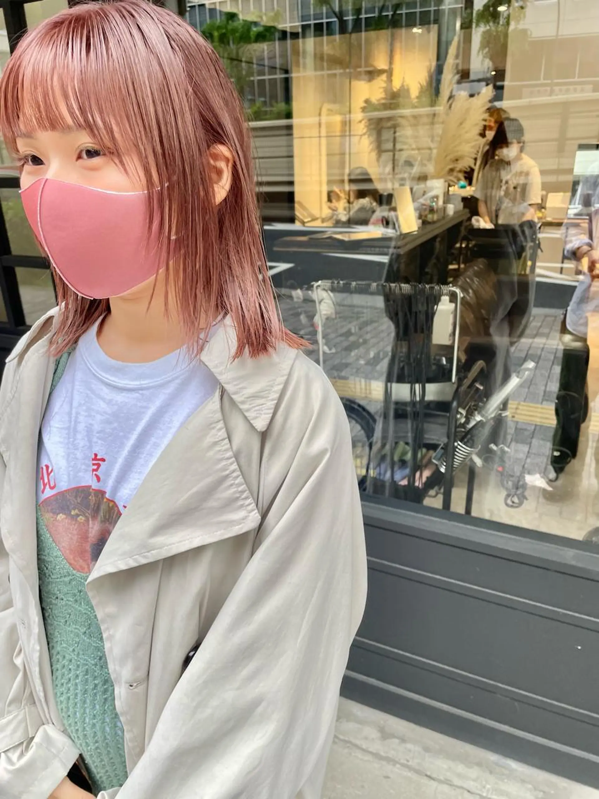 ミディアム カラー ブラウンカラー ピンクカラー ピンクブラウン ウルフカット ショート・ボブ ・ウルフ✂︎IMAIのヘアスタイル