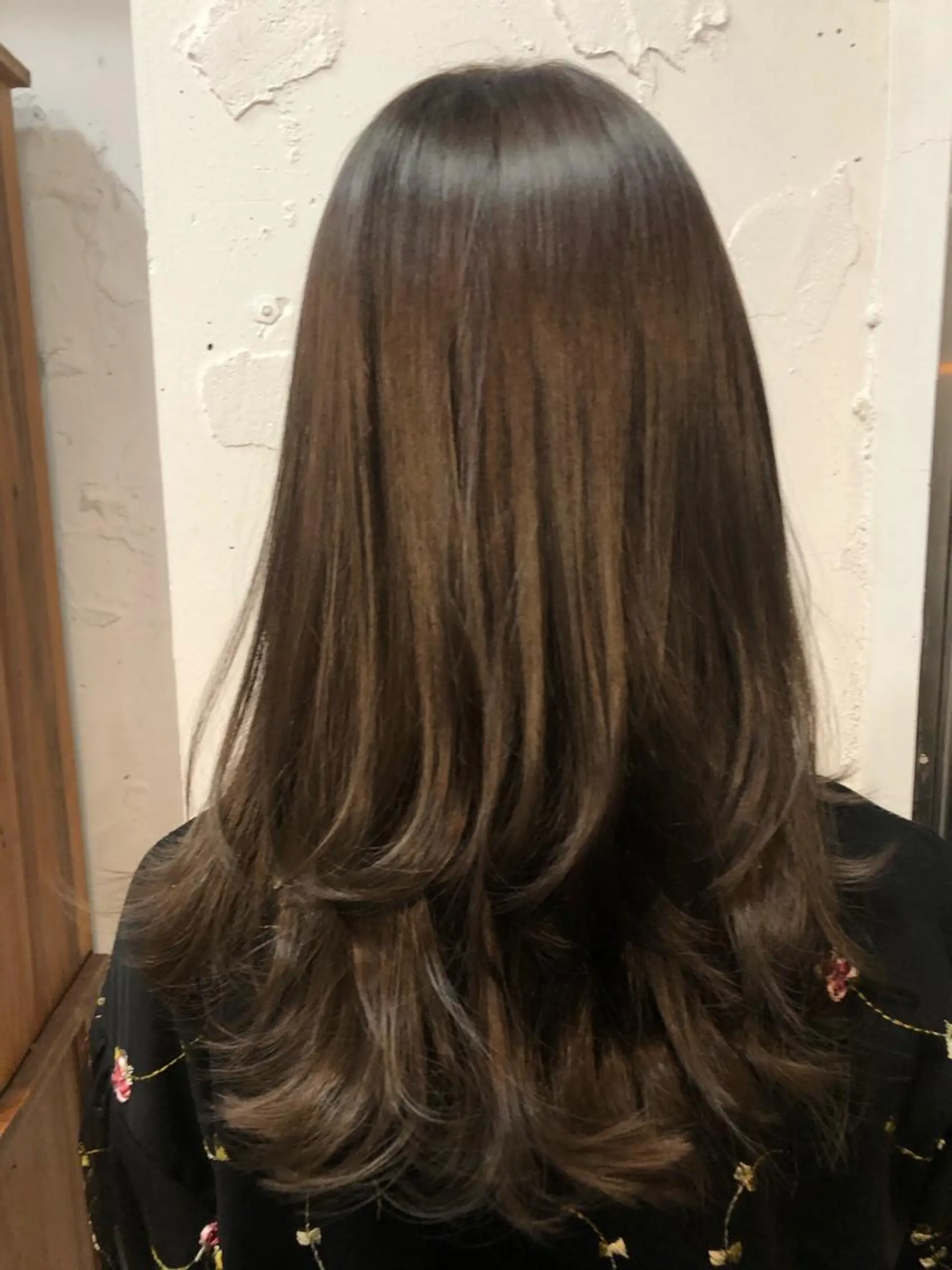 ロング カラー カット ヘアカラー トリートメント 庭山 理沙のヘアスタイル