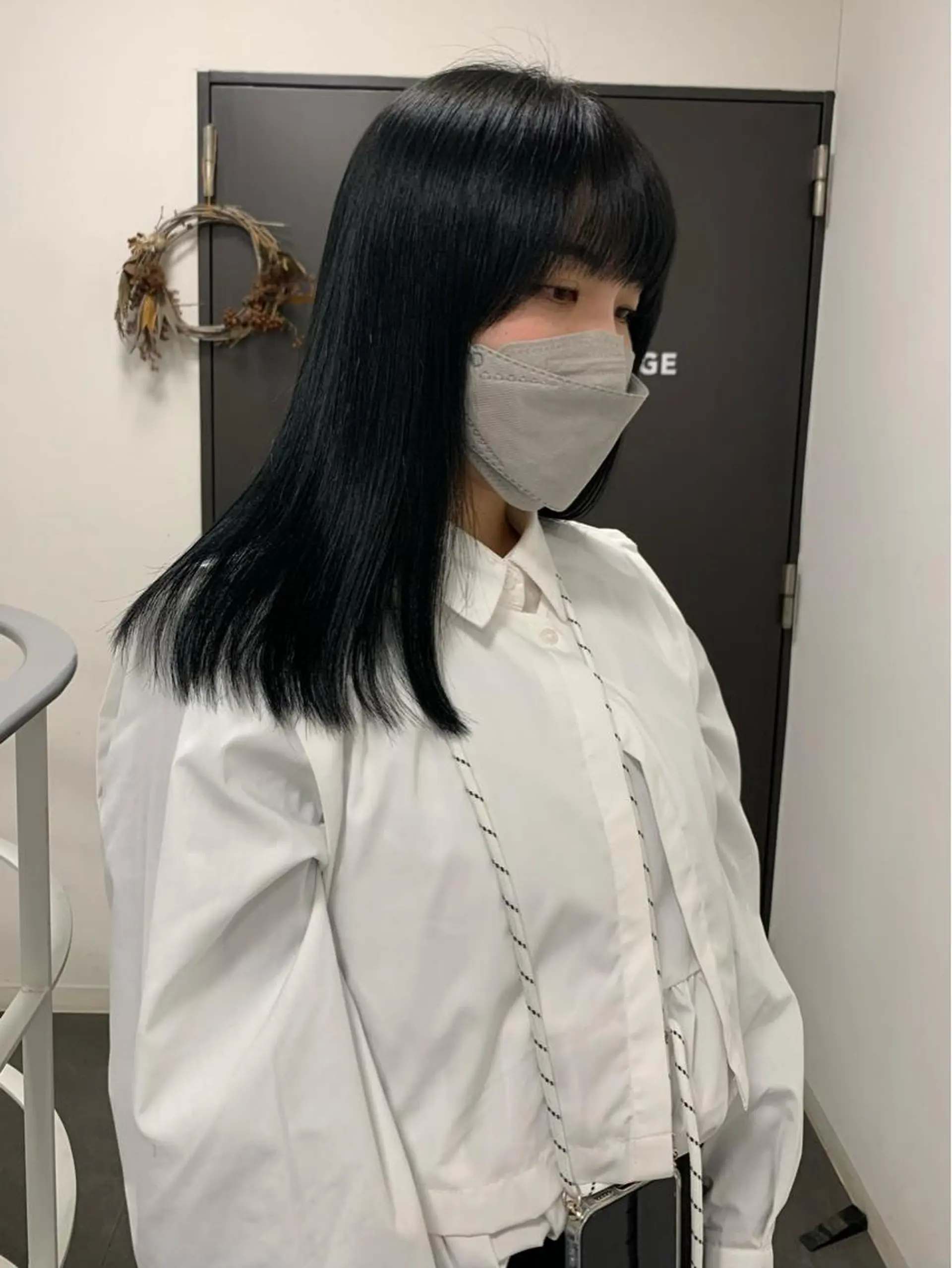 ミディアム カラー 黒髪 ブルーカラー ブルーブラック 韓国風ヘア 似合わせカット カット ヘアカラー トリートメント 村田 来倖のヘアスタイル