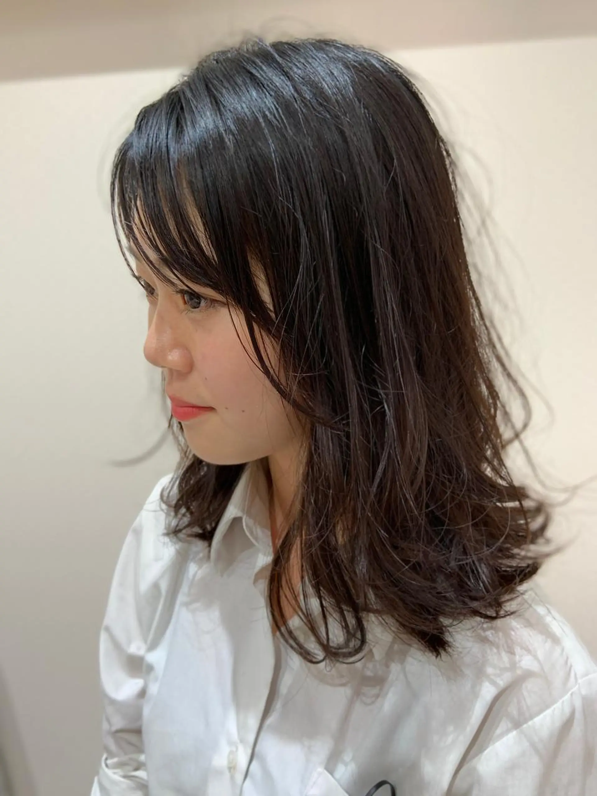 セミロング レイヤーカット 外ハネヘア ⭐️💛骨格を診断 髪質改善◎RIKIのヘアスタイル
