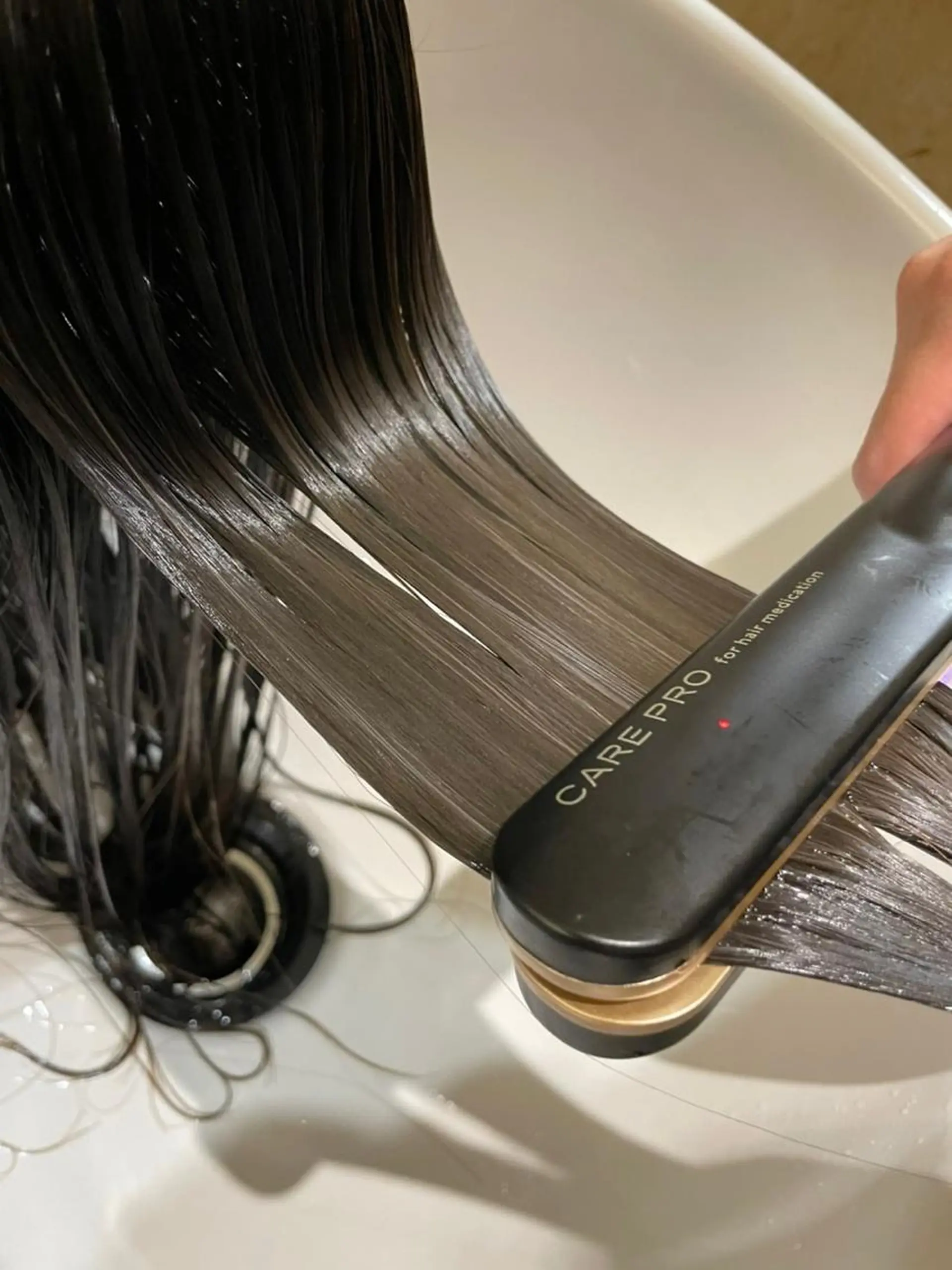 セミロング トリートメント カット トリートメント 馬場智哉 白髪ぼかしハイライトのヘアスタイル