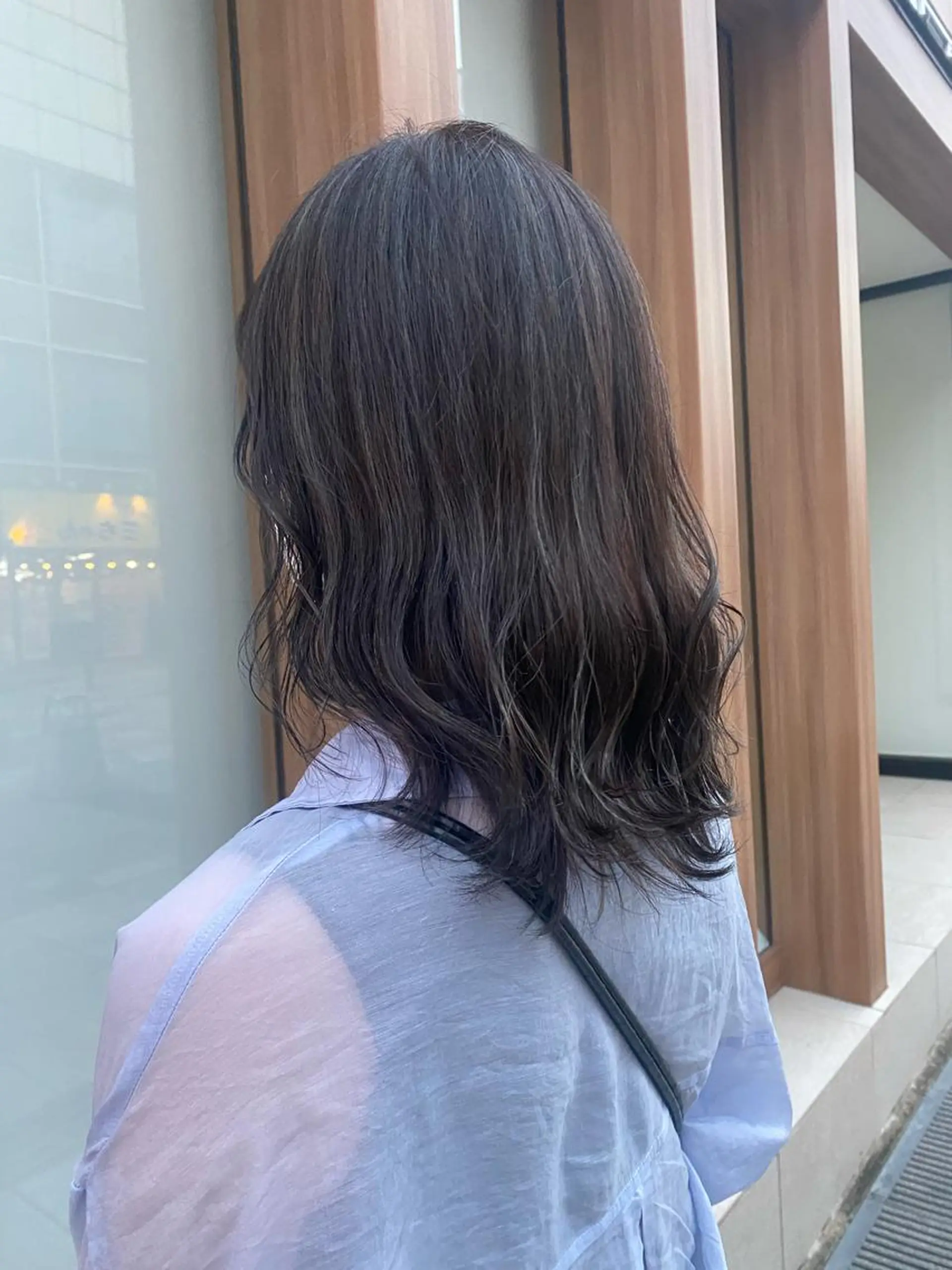 ミディアム カット ヘアカラー トリートメント 藤原 侑香のヘアスタイル