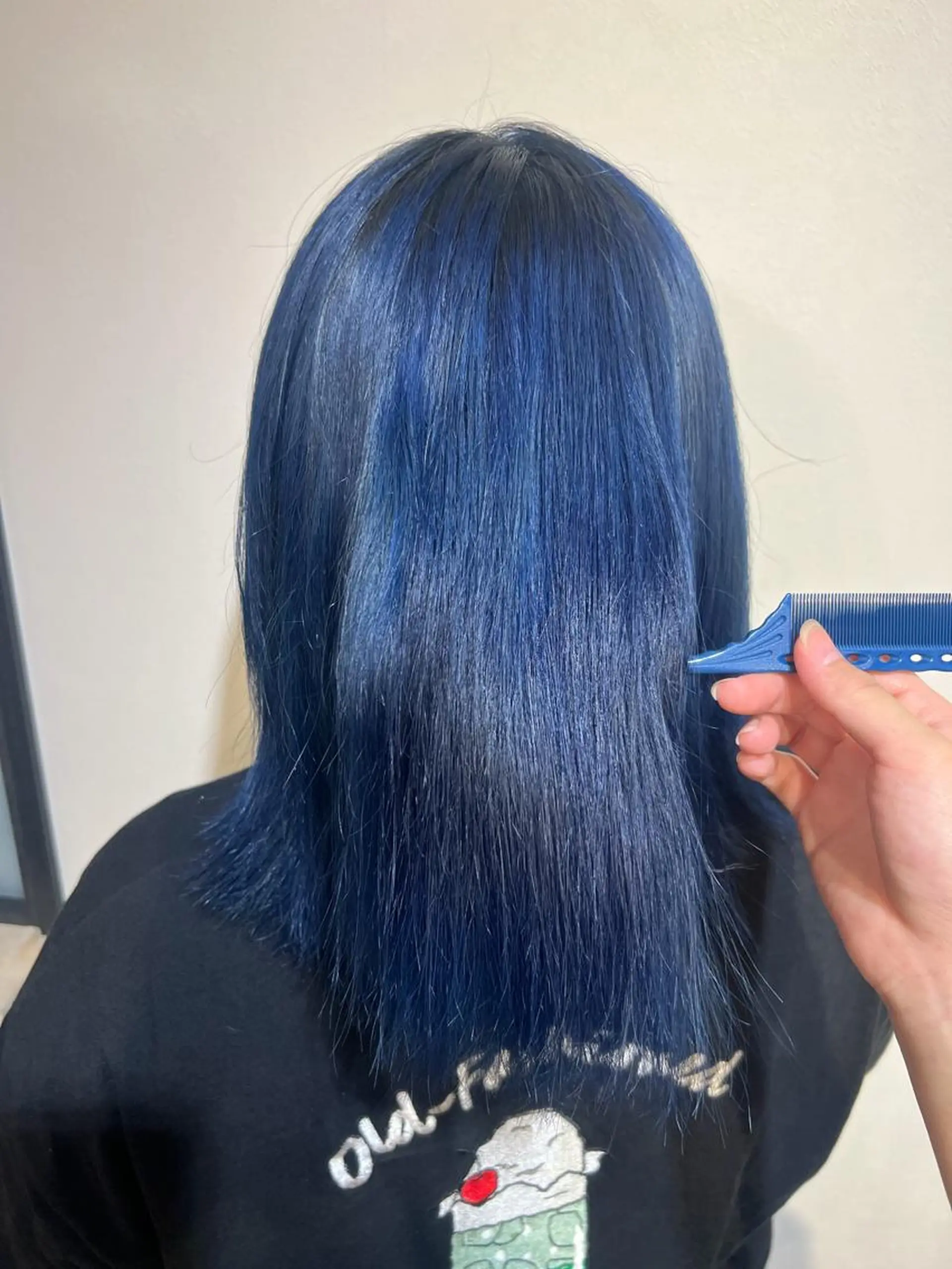 セミロング カラー ブルーカラー ️🫧押上️🫧はな 🫧うる艶パーマのヘアスタイル