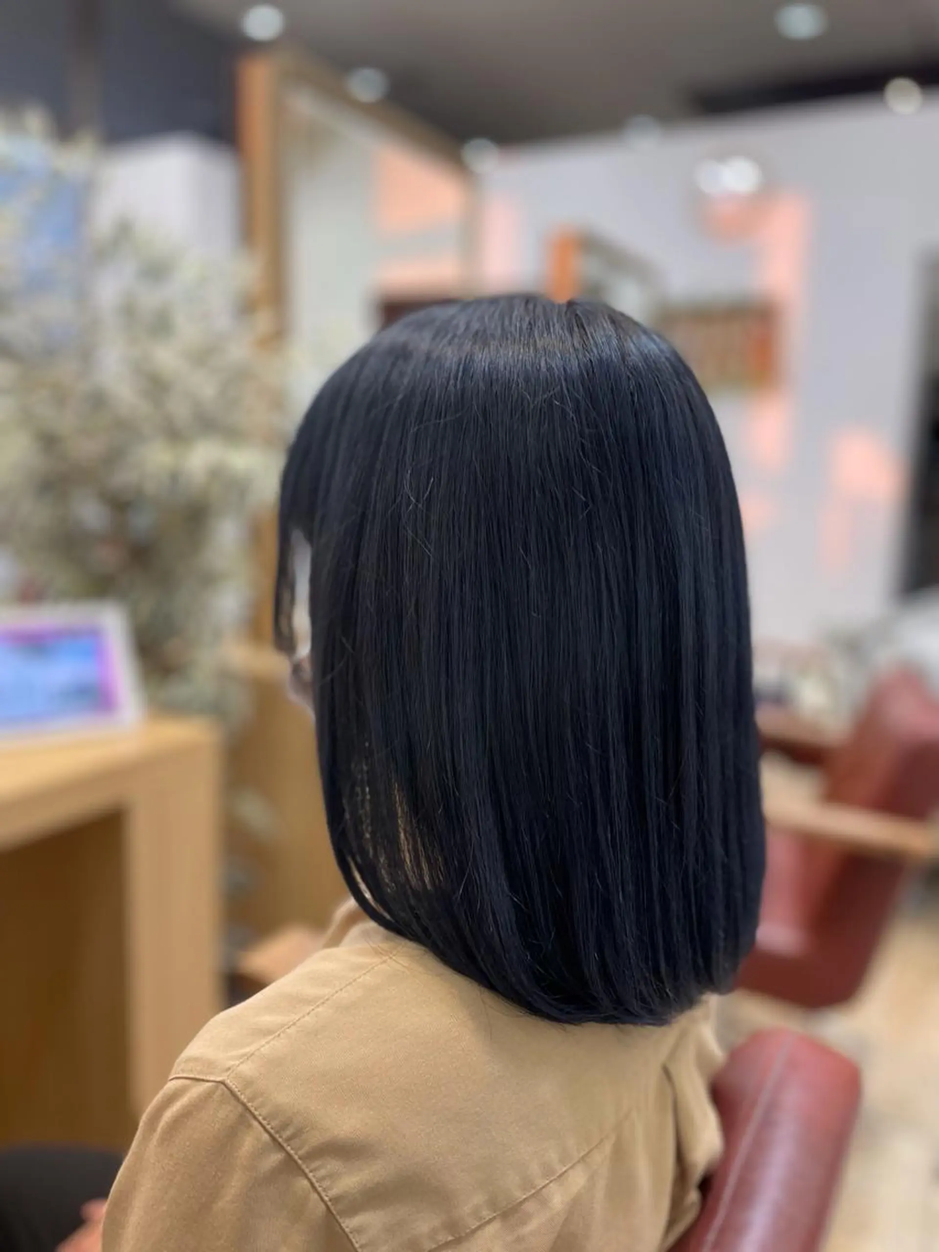 ミディアム カラー 黒髪 ブルーカラー ブルーブラック 💫カットパーマ💫 伊原虎太郎のヘアスタイル