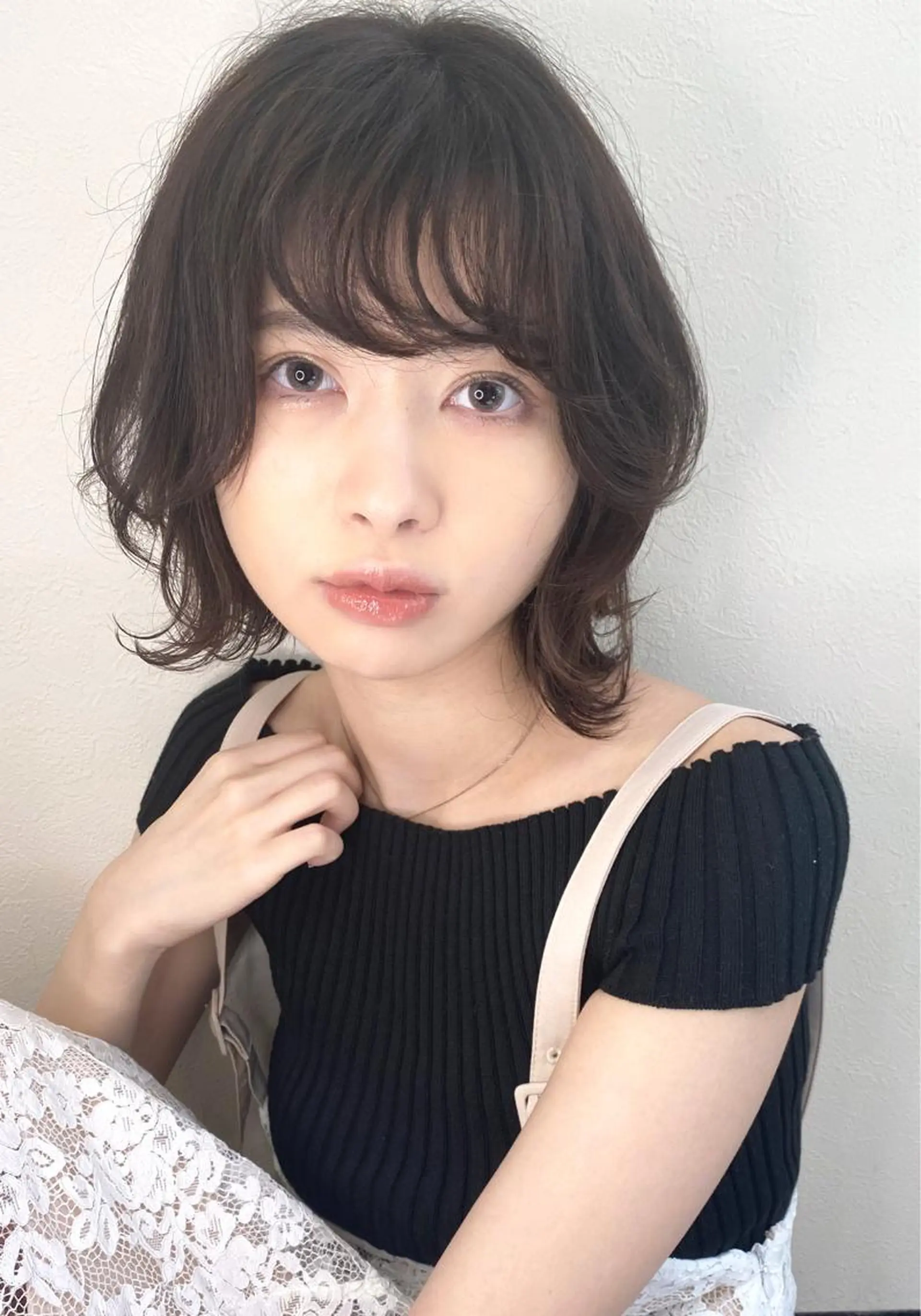 ショート カラー アッシュ ダークアッシュ ボブ ウルフカット ウルフボブ カット 山崎 雄太のヘアスタイル