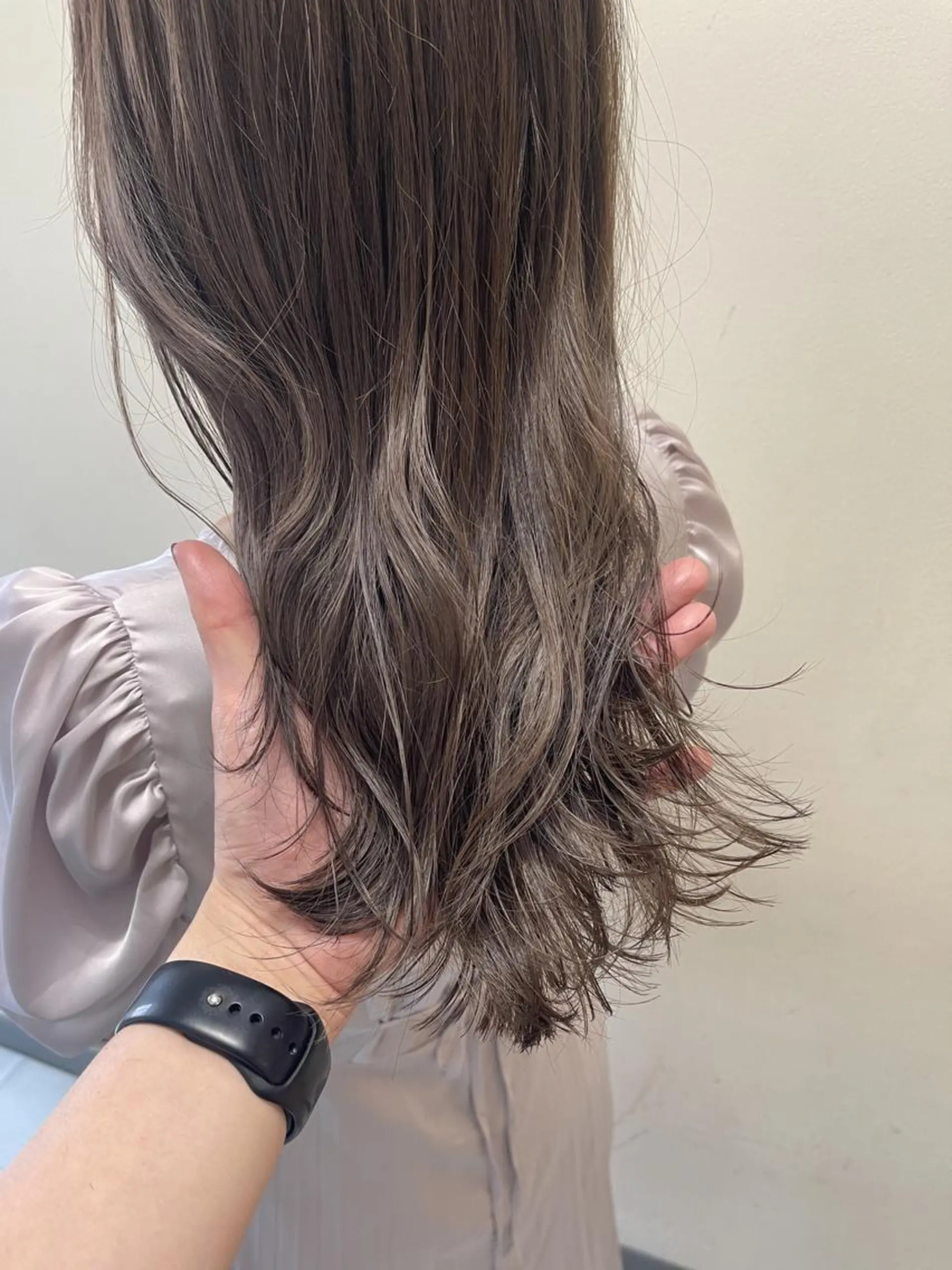 セミロング シンタニ ナオトのヘアスタイル