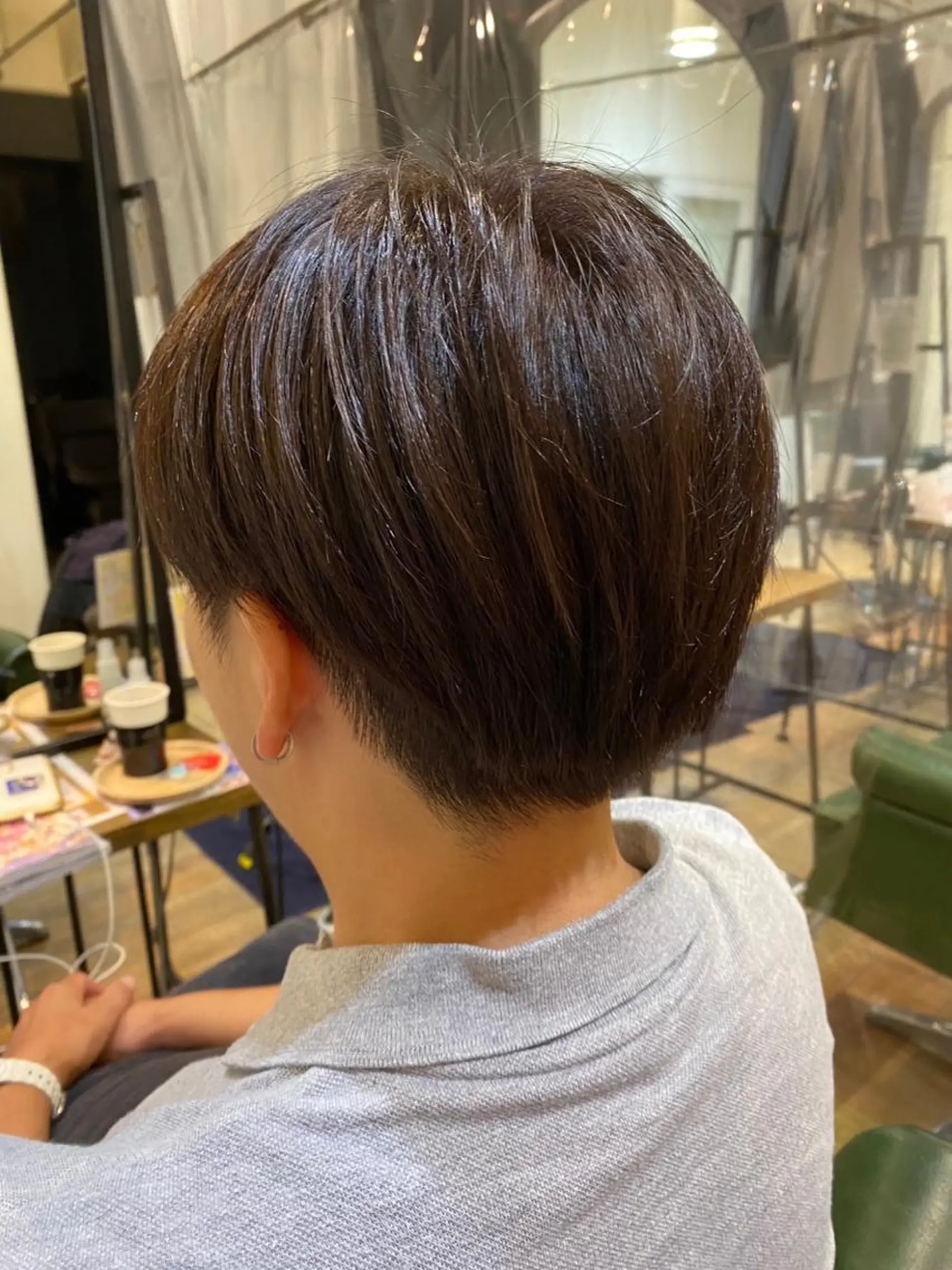 ショート カット 透明感カラー🫧縮毛 矯正🪽izumiのヘアスタイル