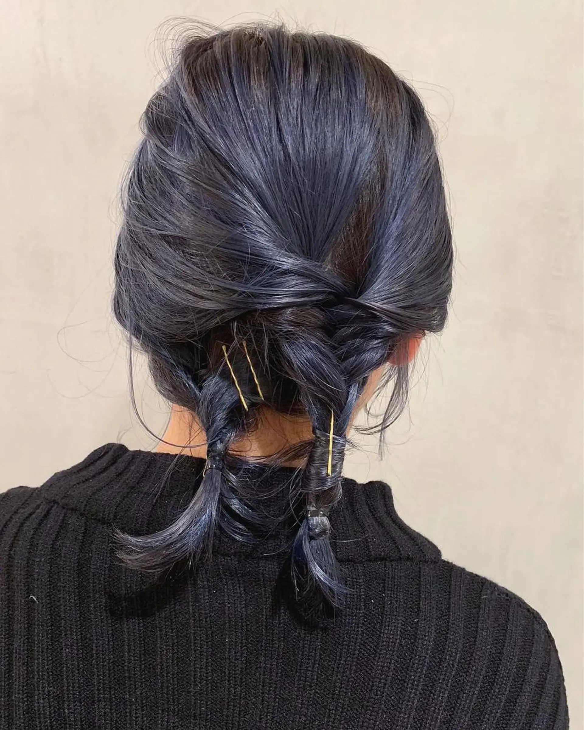 ミディアム カラー ヘアアレンジ 優 作のヘアスタイル