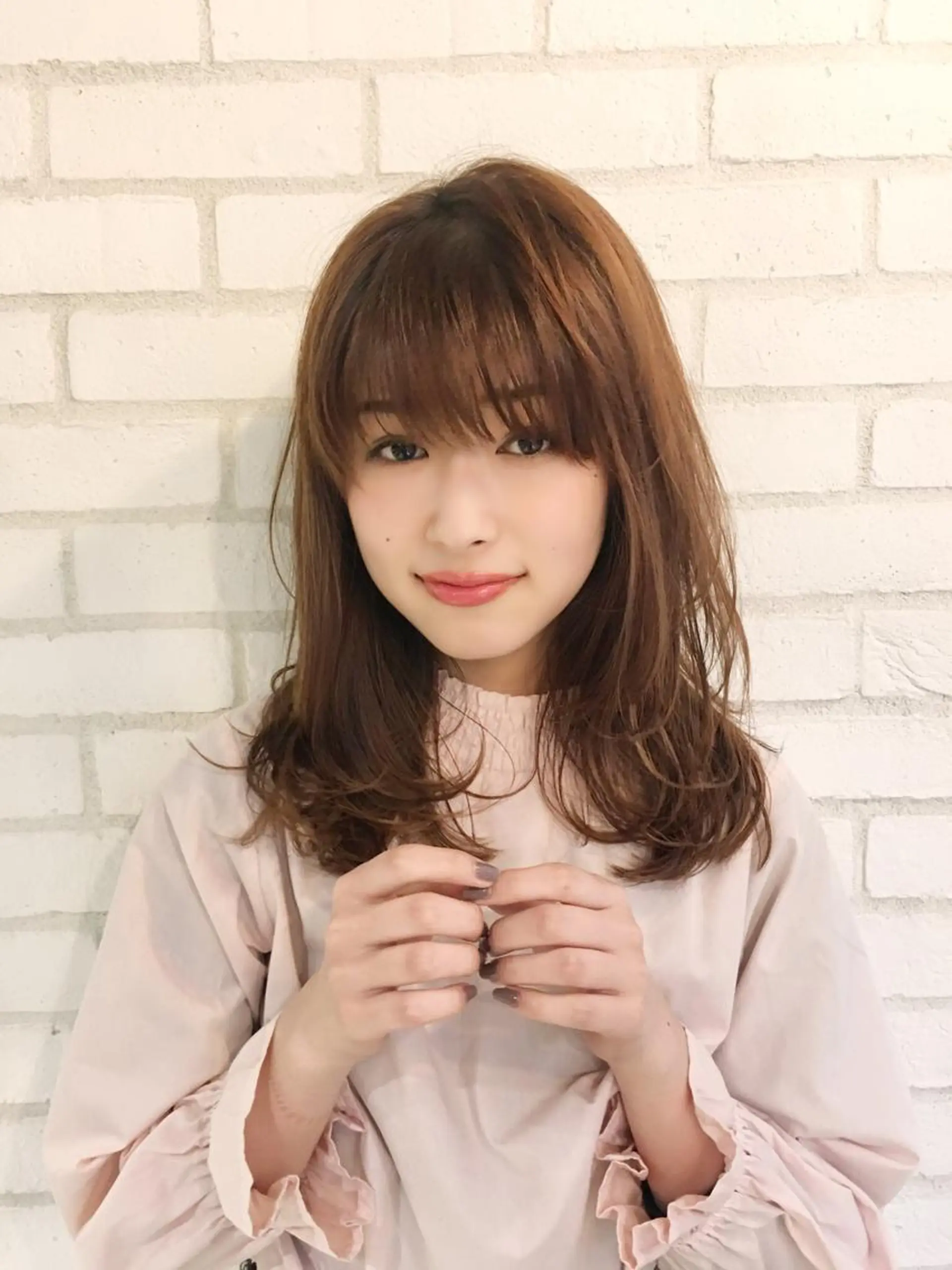 セミロング カラー ベージュカラー ヌーディベージュ レイヤーカット GO TODAY シェアサロン 新宿Aura店所属・佐藤 高徳のヘアスタイル