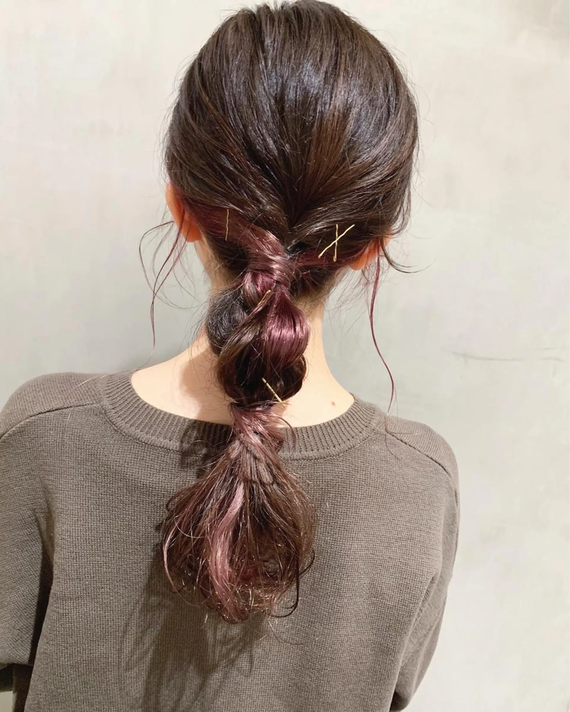 セミロング カラー ヘアアレンジ ピンクカラー ヘアカラー トリートメント 優 作のヘアスタイル
