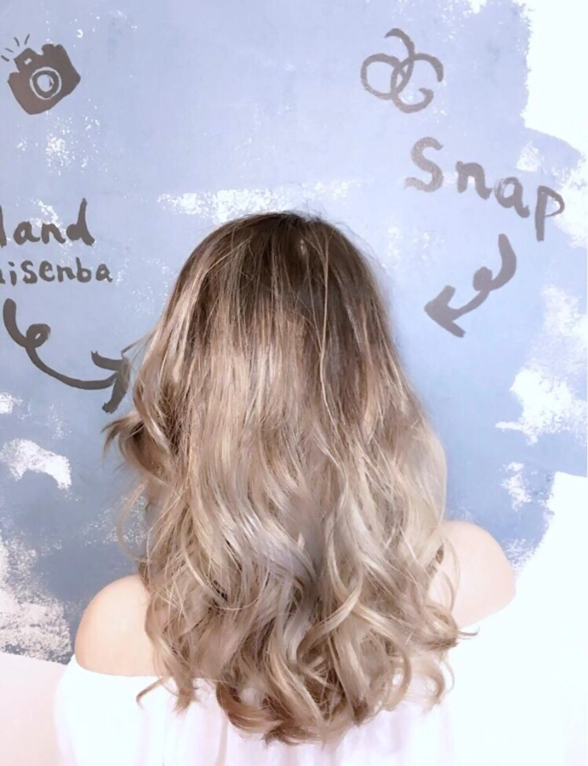 セミロング カラー ヘアアレンジ バレイヤージュ 外国人風カラー レイヤーカット ace share salon所属・桑原 祥のヘアスタイル