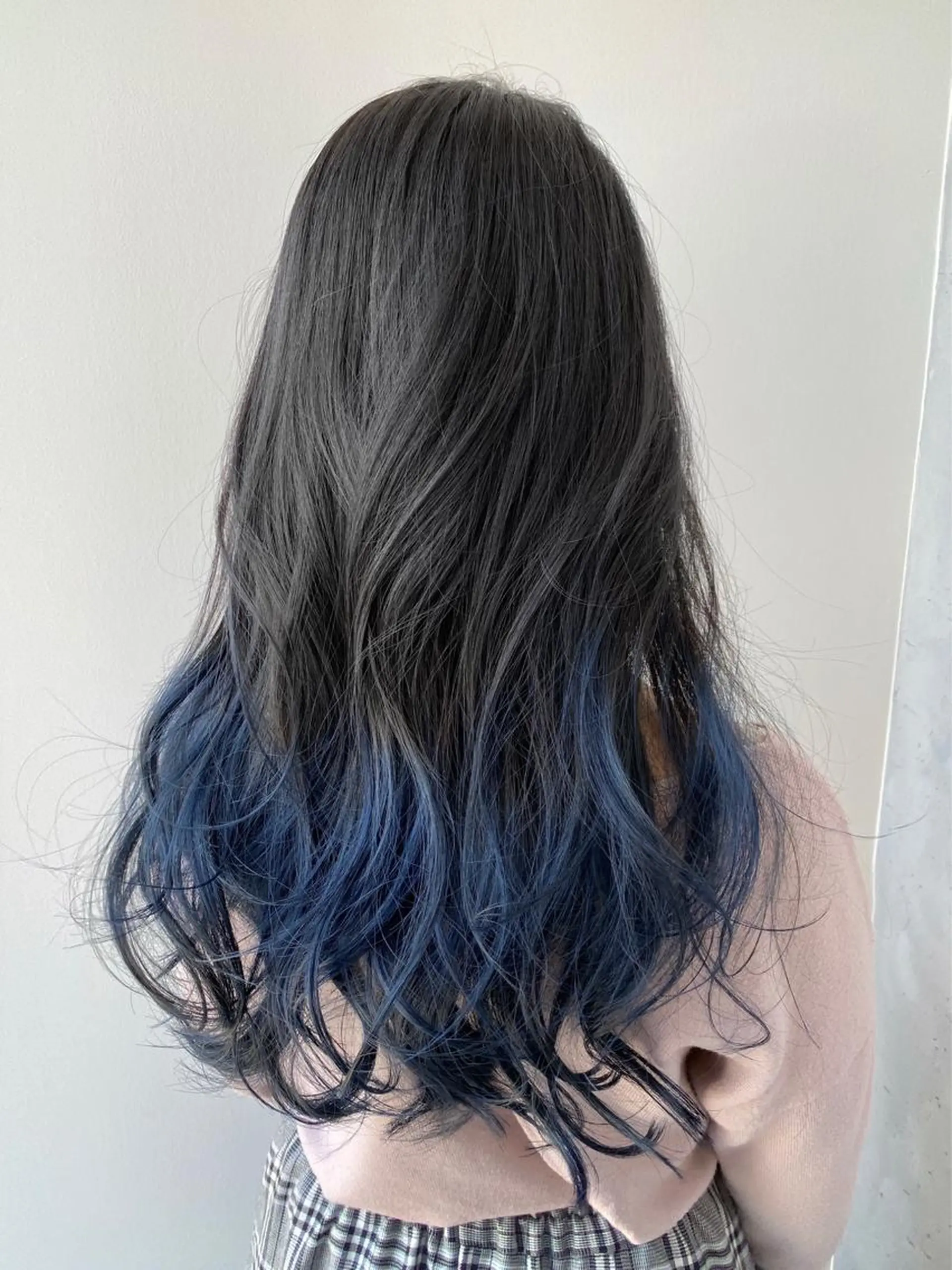 ロング カラー ヘアアレンジ ブリーチ 【艶髪×韓国風】 毛流れ職人 RYOのヘアスタイル