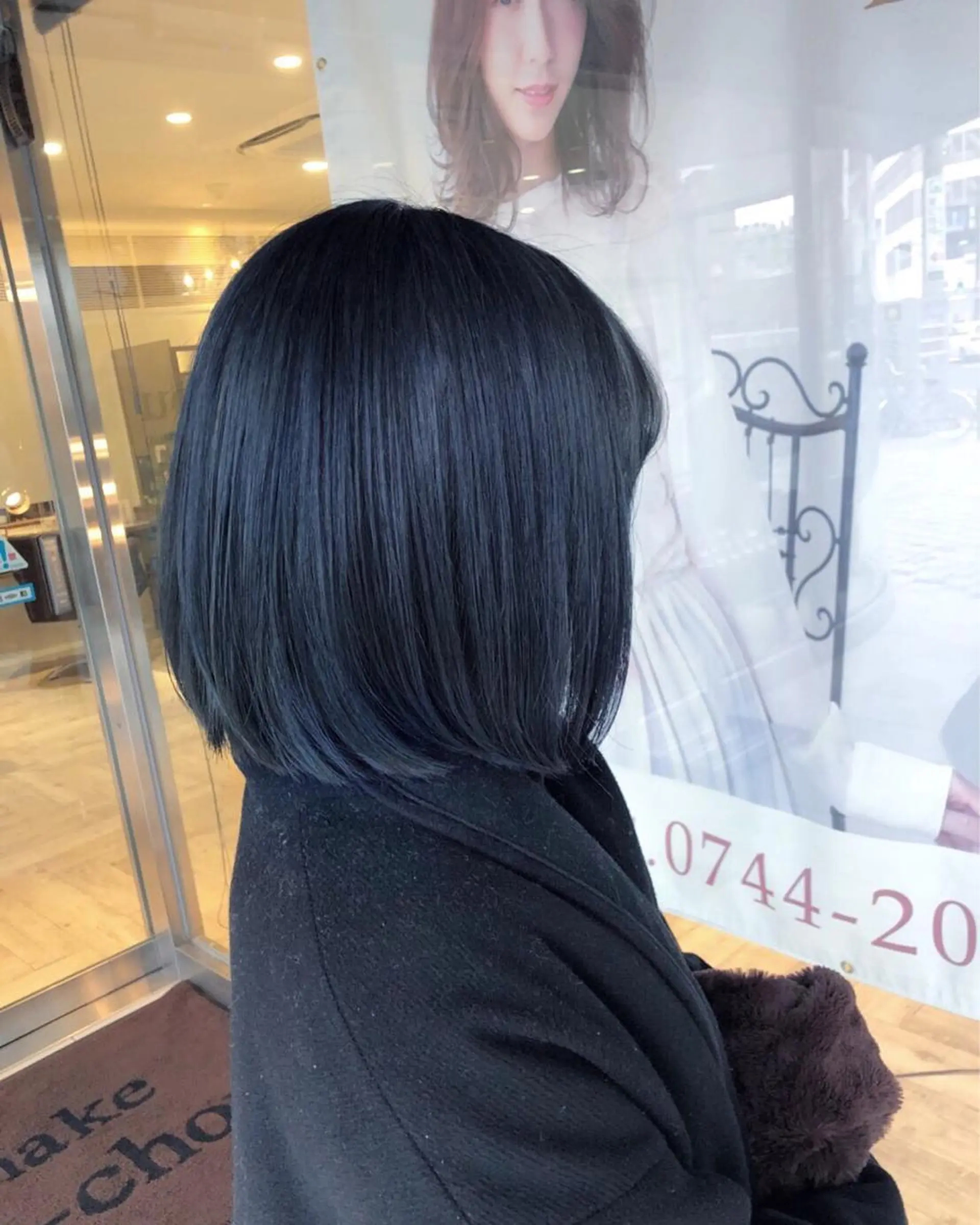ミディアム カラー 黒髪 ブルーカラー ブルーブラック ヘアカラー ✨レイヤーお任せ✨ 林有里子のヘアスタイル
