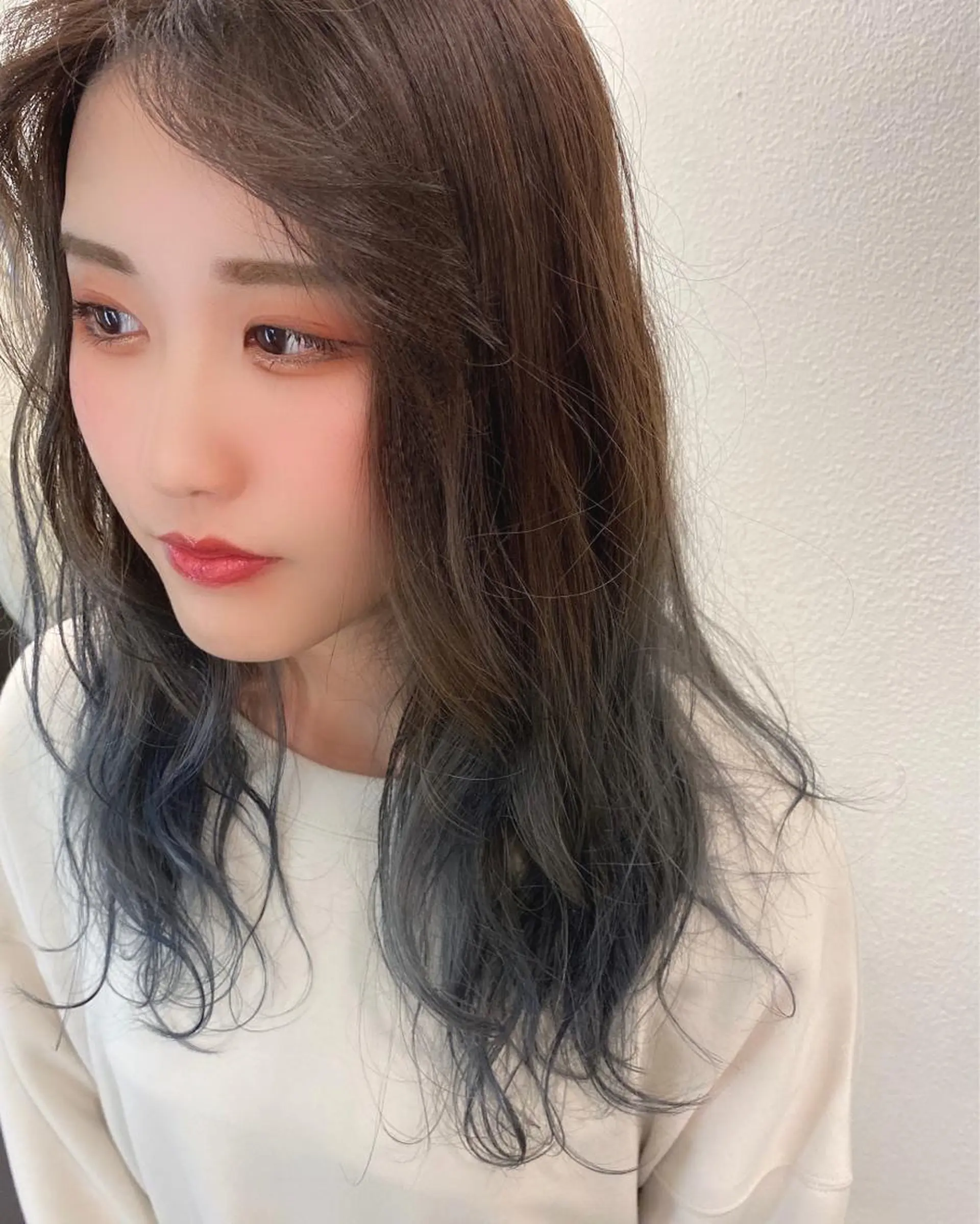 ロング Okano Mahoのヘアスタイル