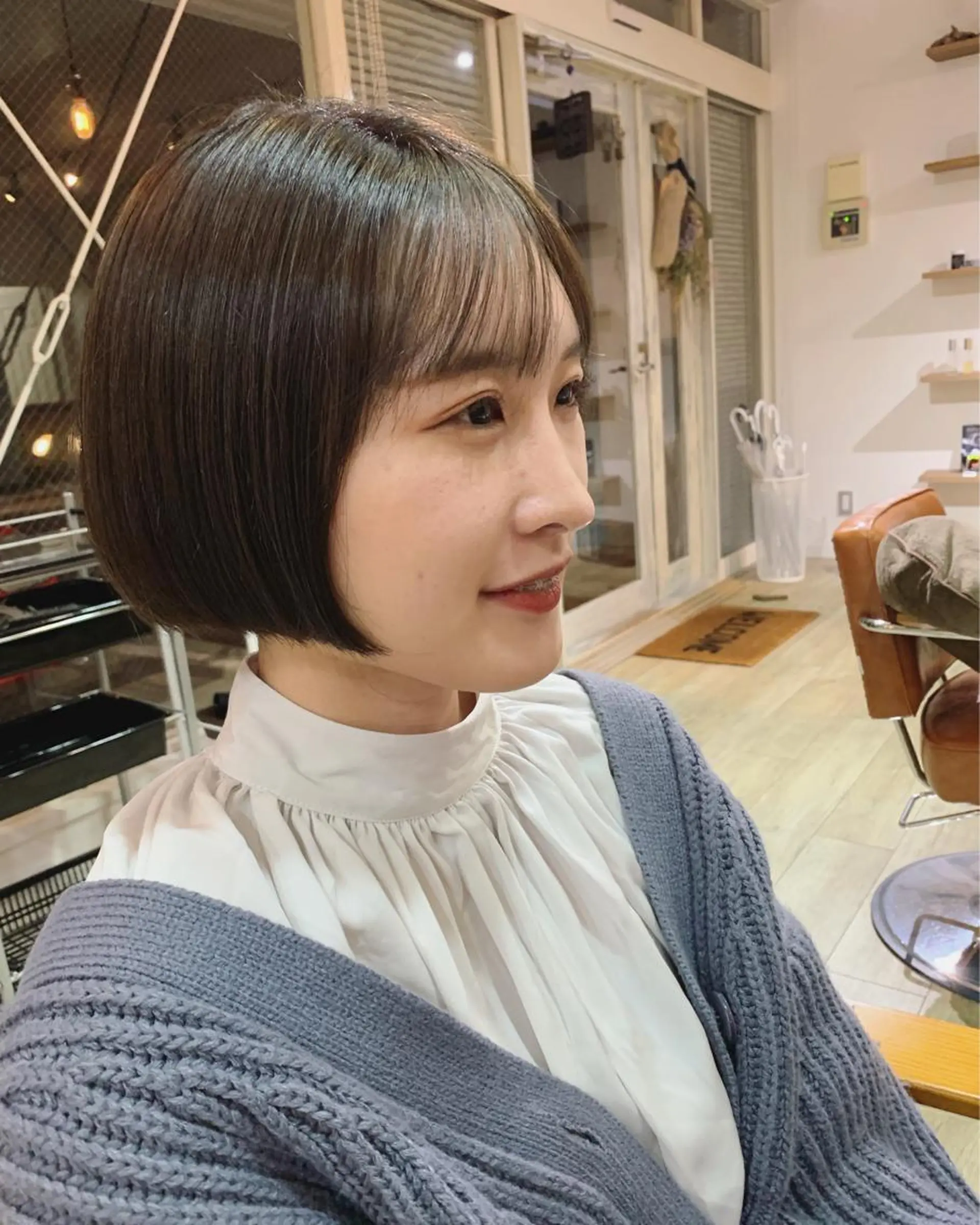 ミディアム ボブ ハイライト OLTI所属・中村 勇星のヘアスタイル