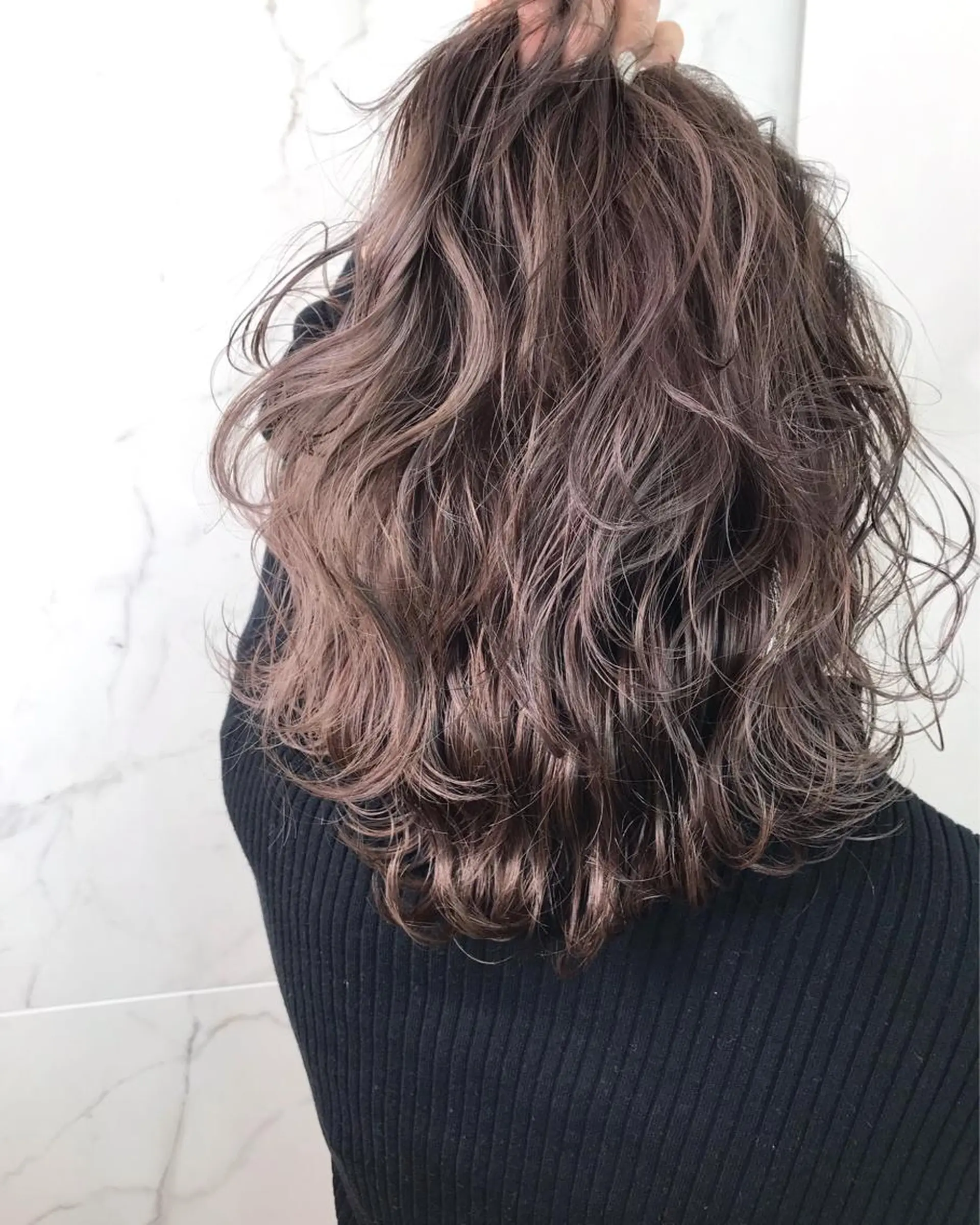 ロング 髪質改善IENA店長 小泉拓のヘアスタイル