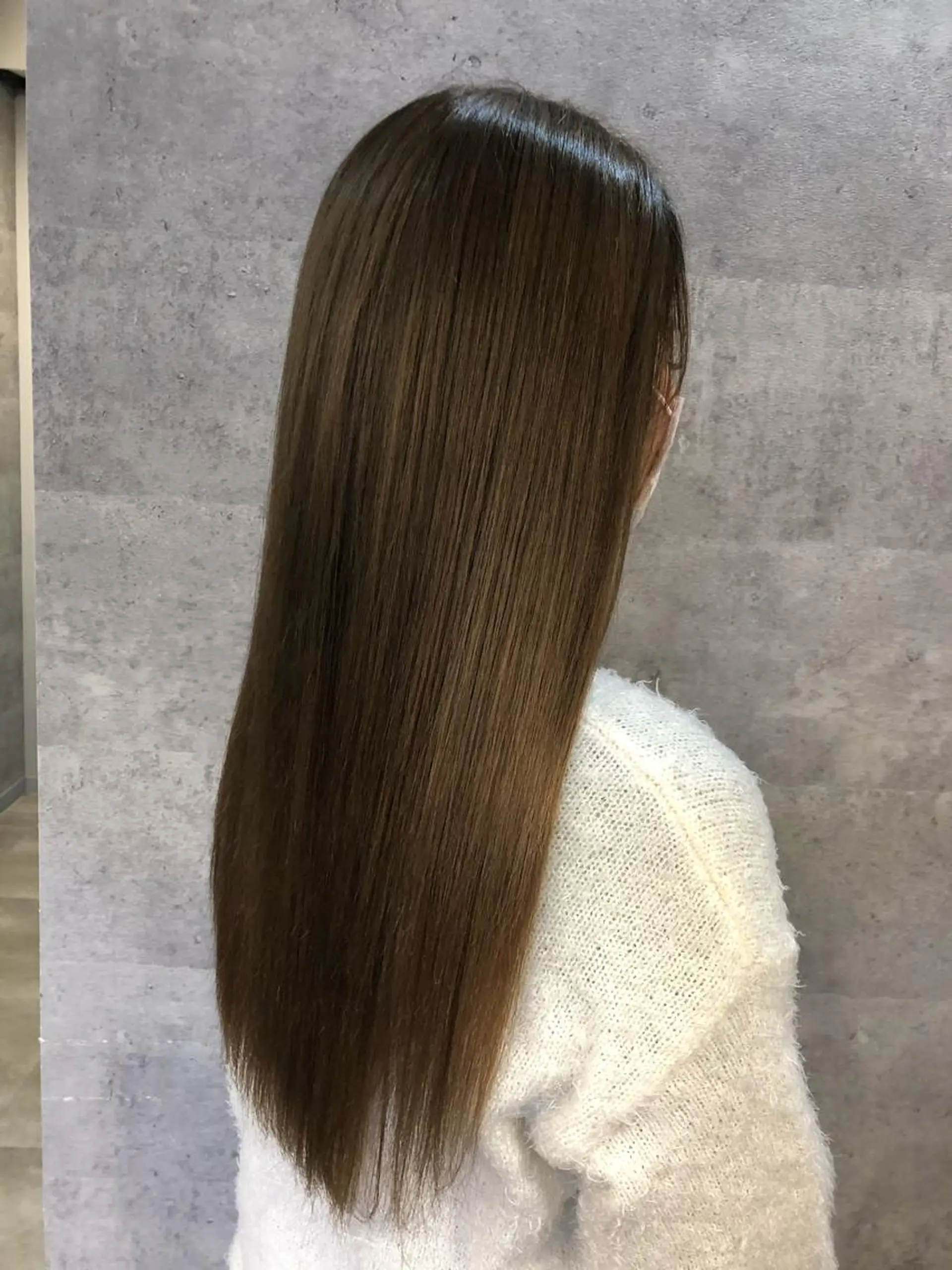 ロング ヘアカラー 縮毛矯正 'oli所属・難波'oli【オリ】 美容室のヘアスタイル