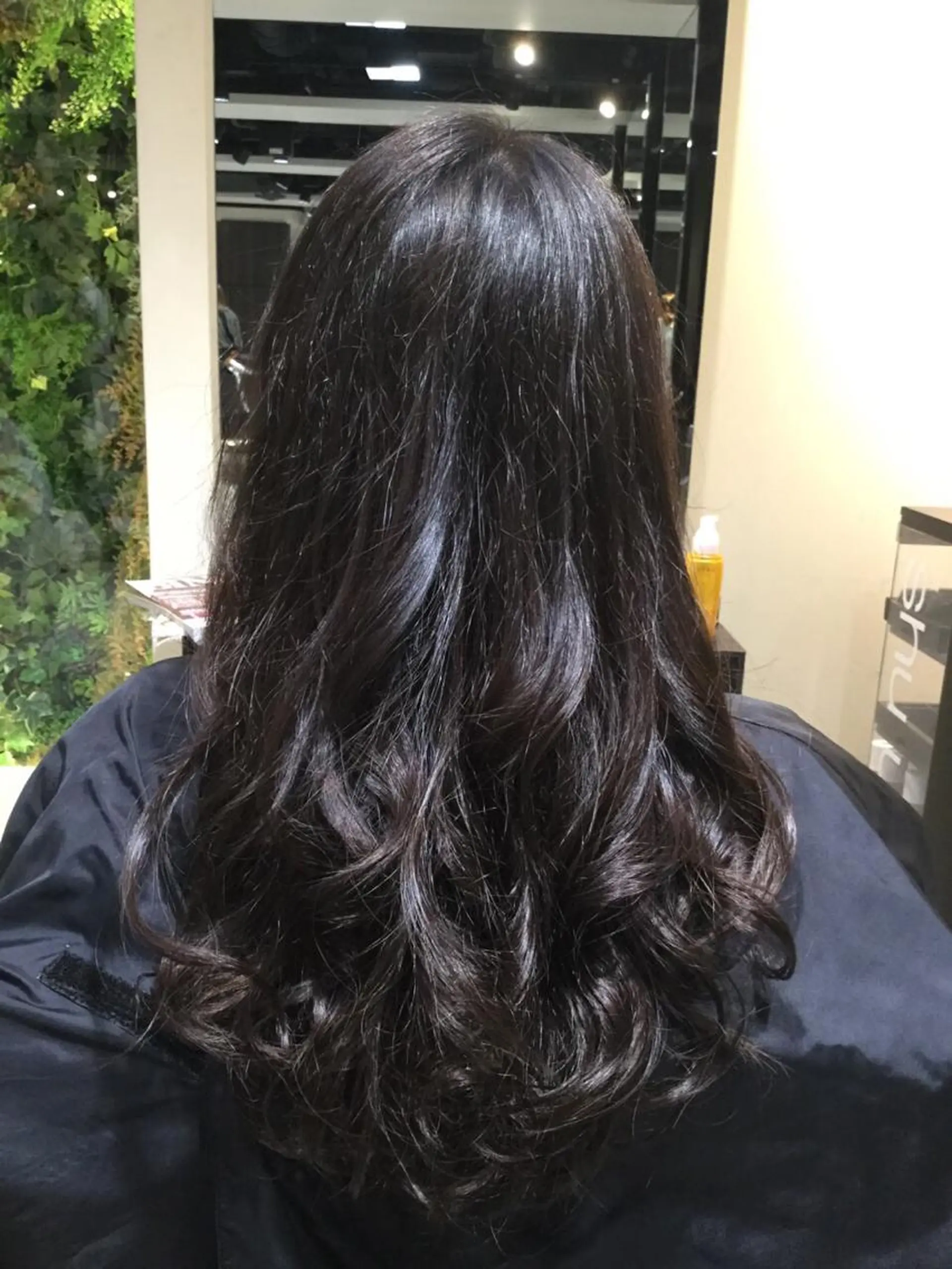 ロング カラー ダークグレー ダークグレージュ グレージュ 【似合うが見つかる】 Hanaのヘアスタイル