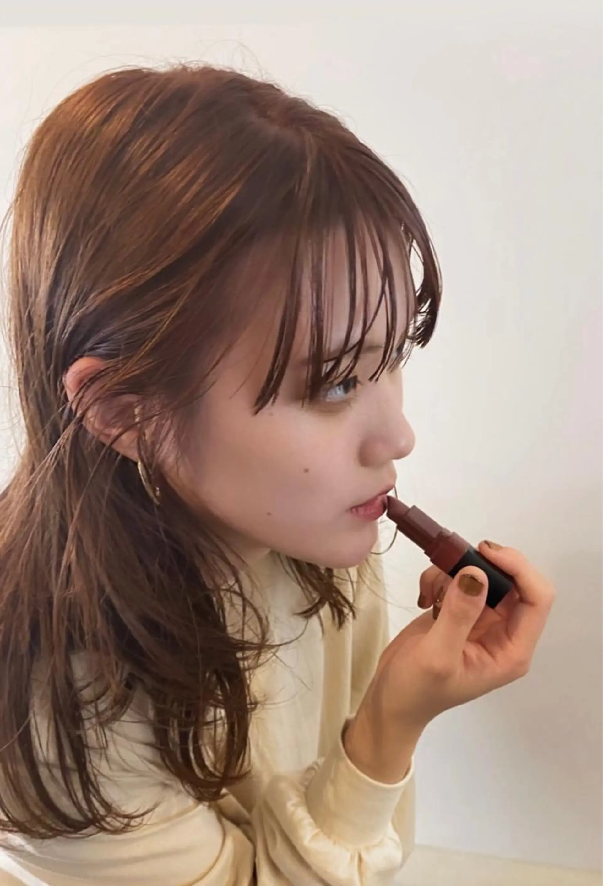 セミロング カラー ブリーチ ブリーチなしカラー 山岸 未玖のヘアスタイル