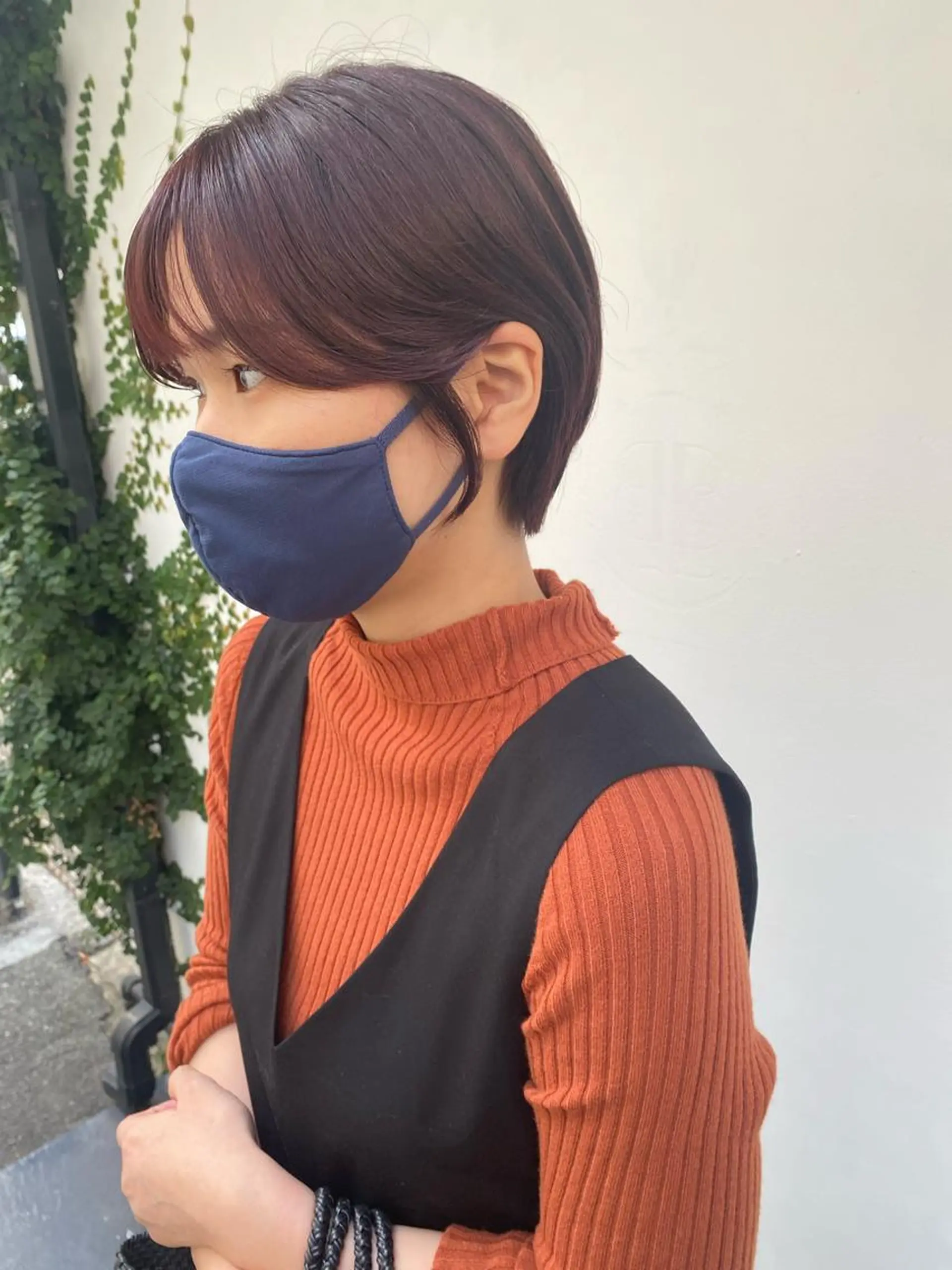ショート カラー ボルドーカラー tonari 梅田、中崎町のヘアスタイル