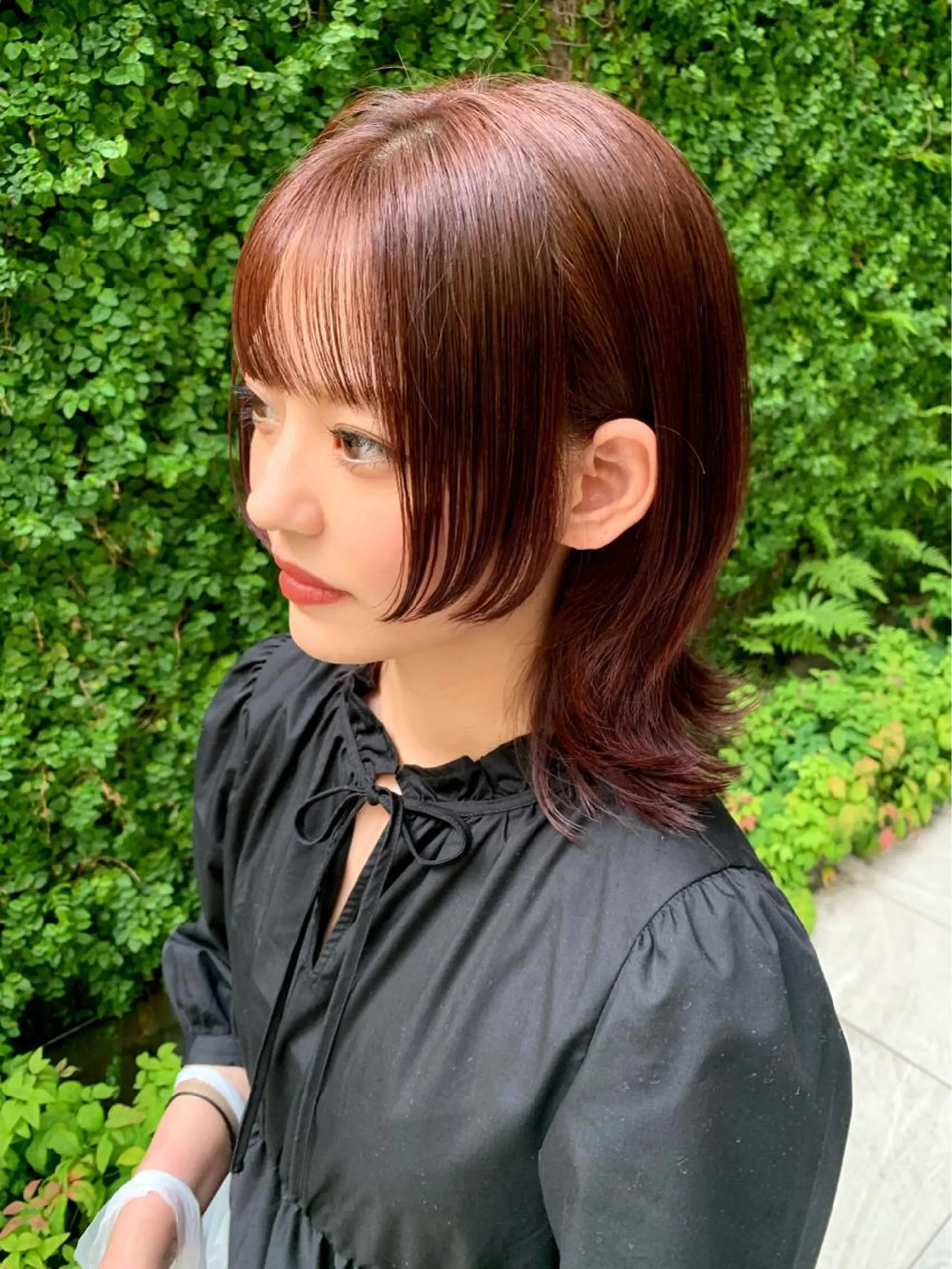 ミディアム ウルフカット ヘアカラー LITTLE _KATOのヘアスタイル