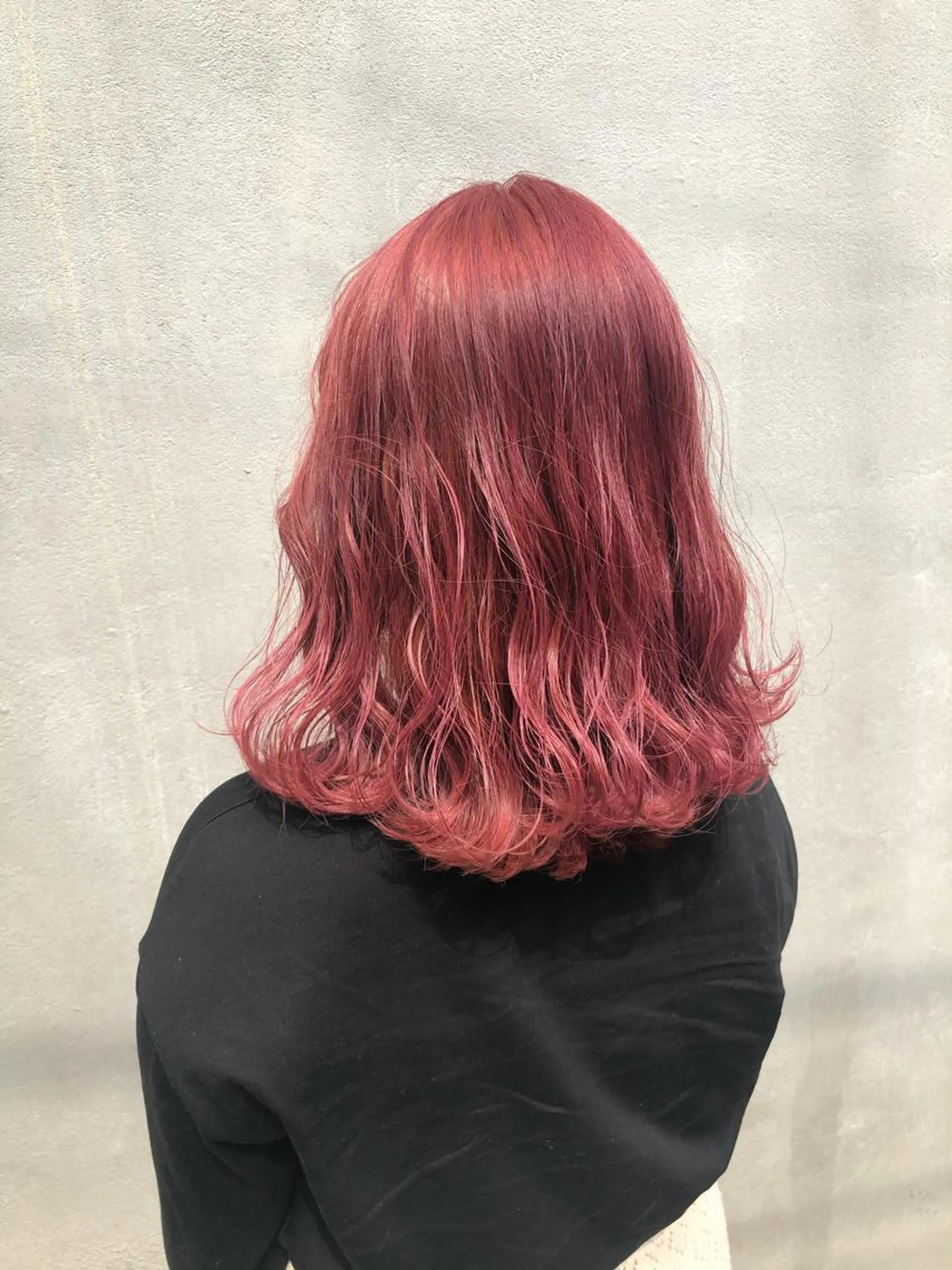 ミディアム カラー ☘️ブリーチ/ハイト ーン/レイヤー/のヘアスタイル