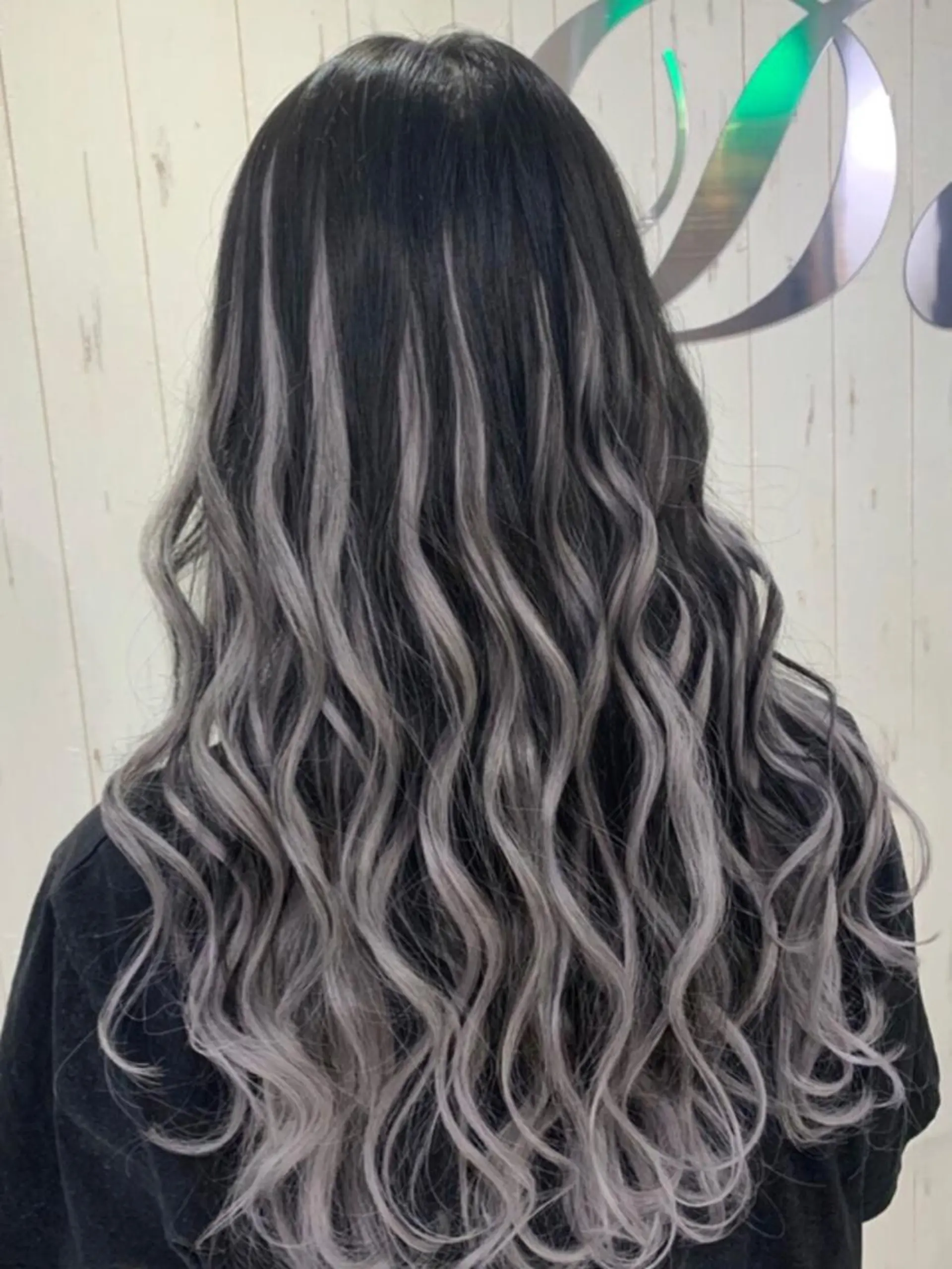 ロング カラー ヘアアレンジ レミーエクステ大阪 Device梅田のヘアスタイル