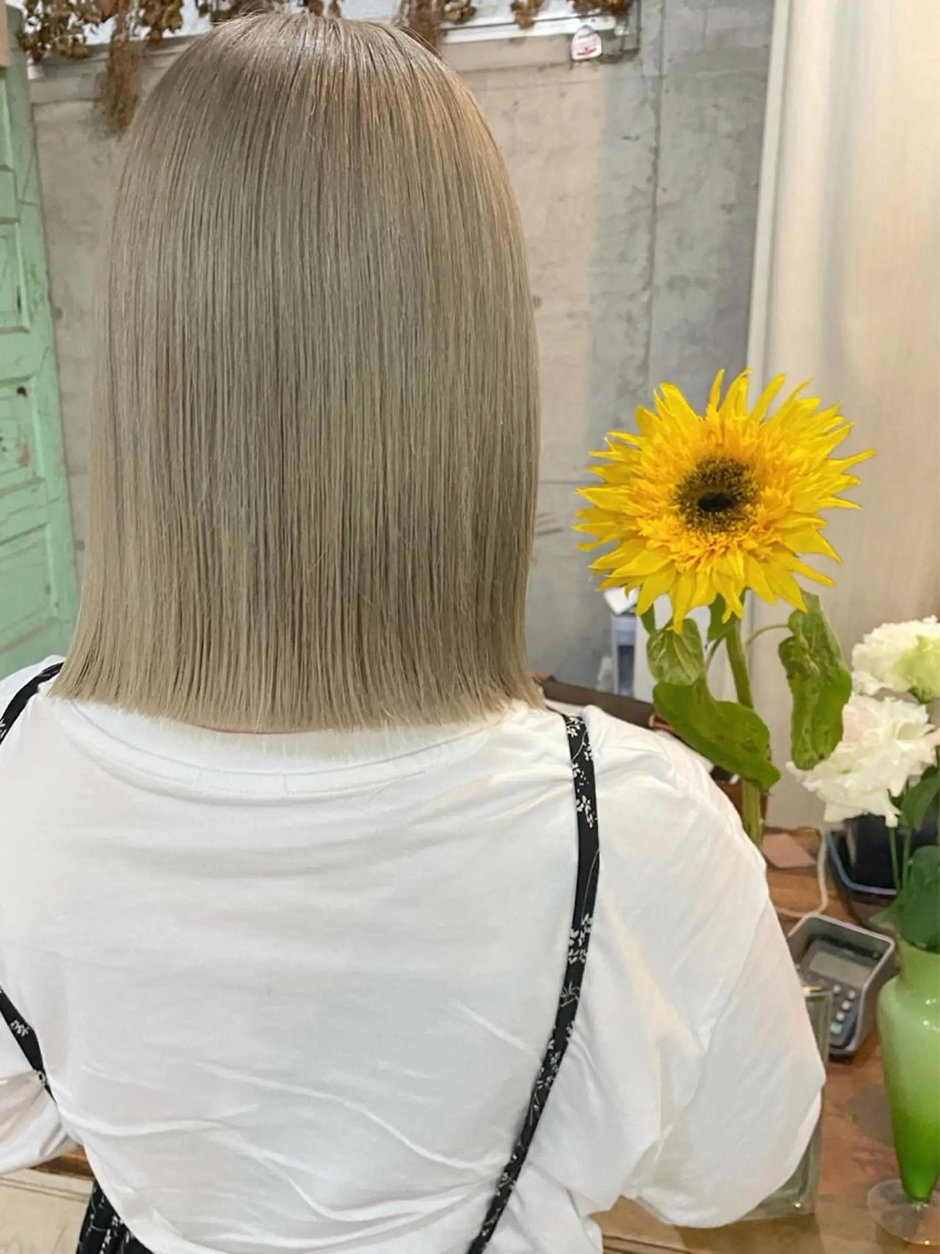 ミディアム カラー ヘアアレンジ ヘアカラー トリートメント ヘアセット 南堀江 möwen ( メーヴェ )所属・mowen RUIのヘアスタイル